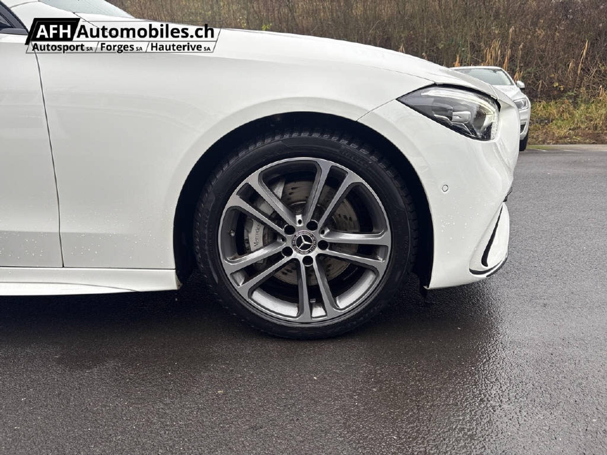 listing desktop thumbnail image 21