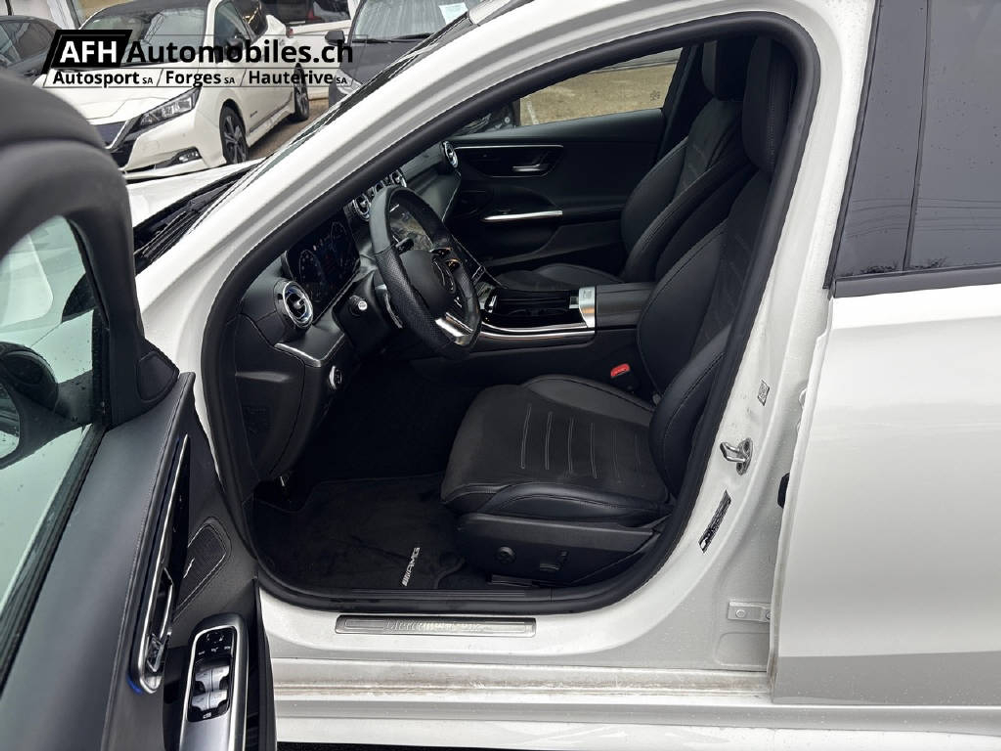 listing desktop thumbnail image 18