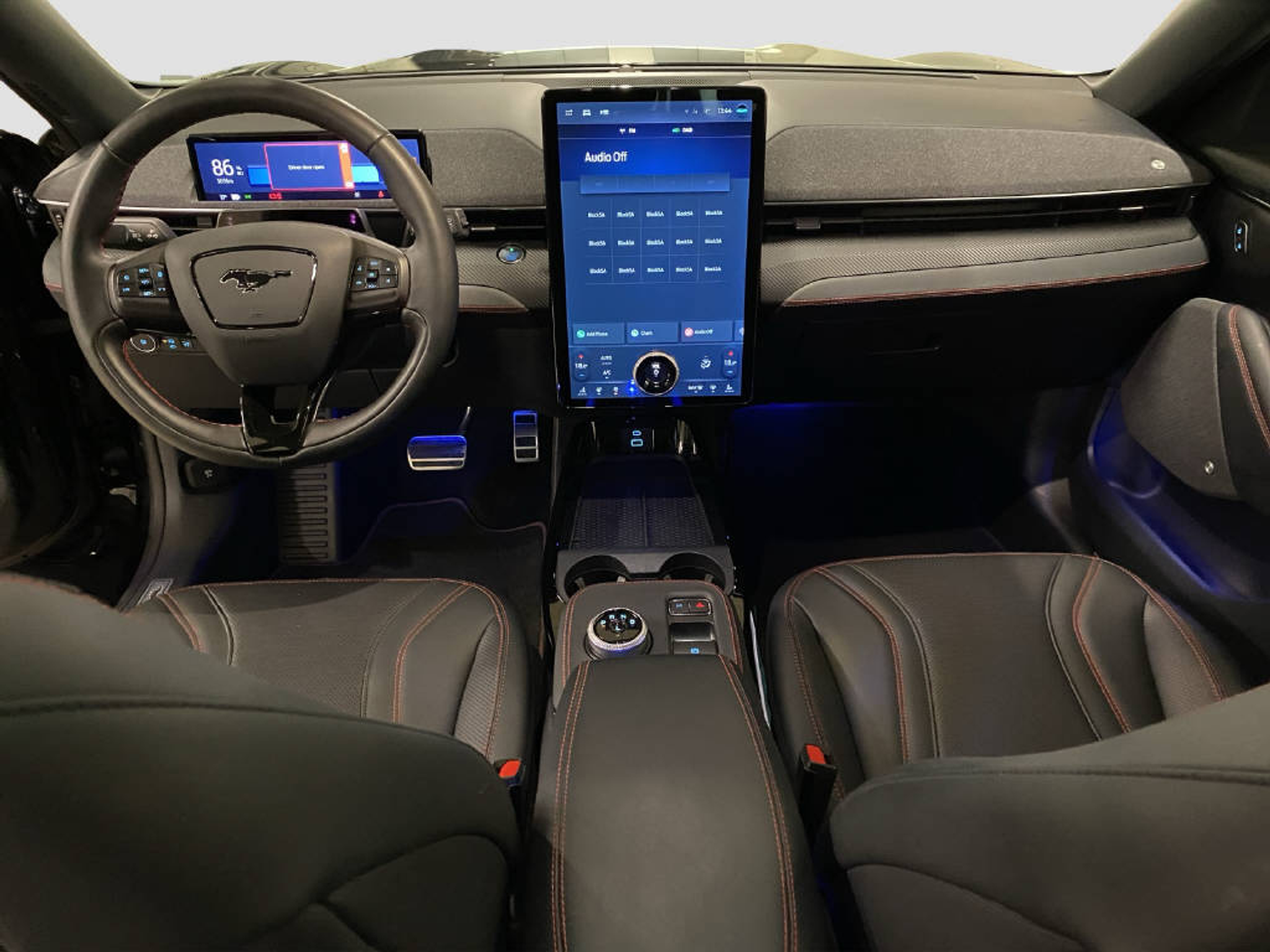 listing desktop thumbnail image 10