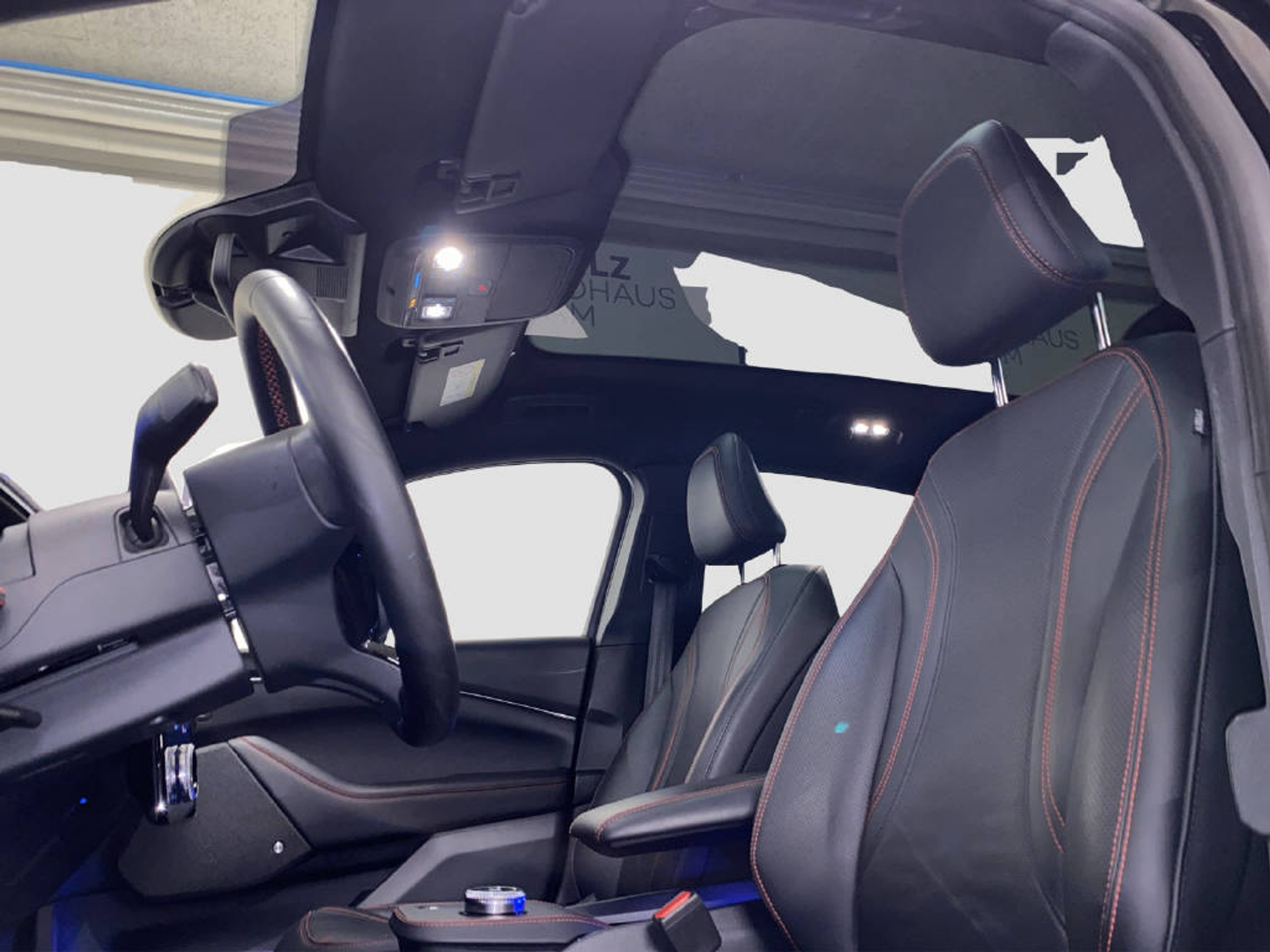 listing desktop thumbnail image 6