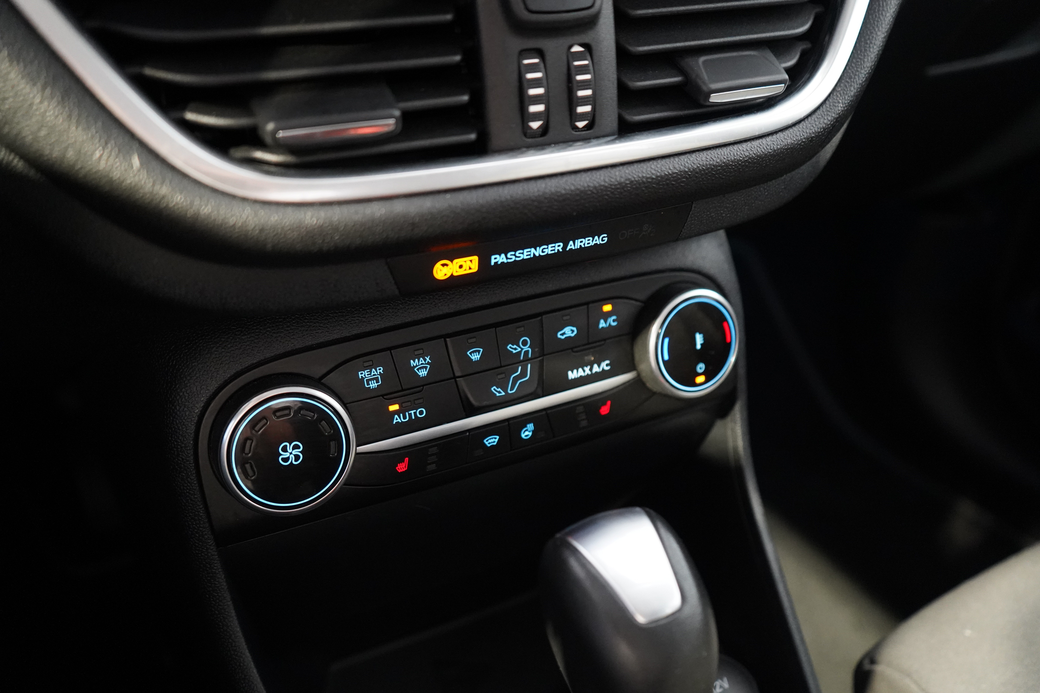 listing desktop thumbnail image 11