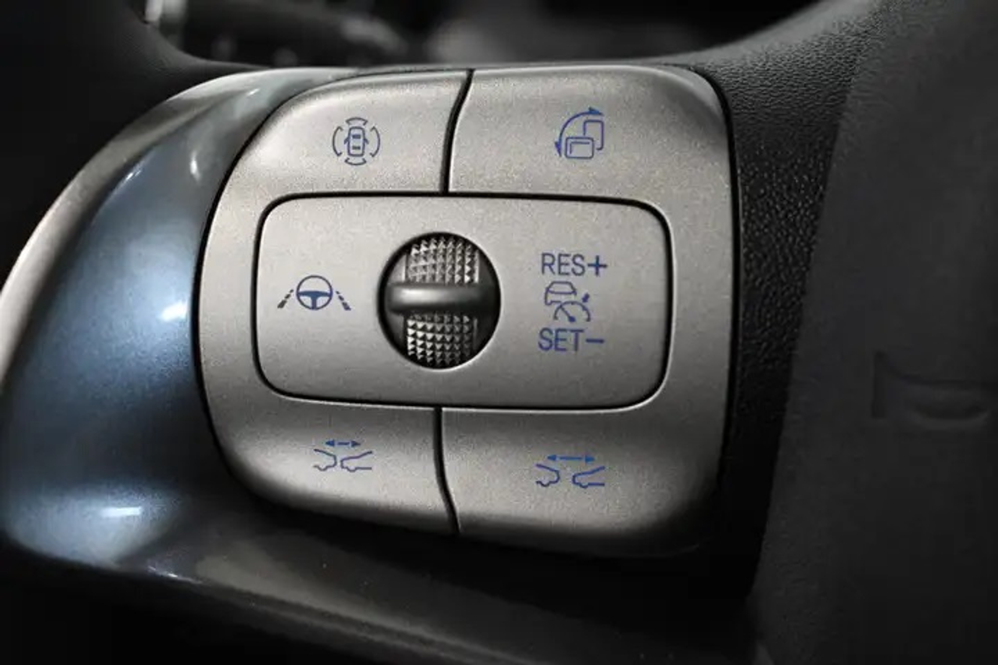 listing desktop thumbnail image 11