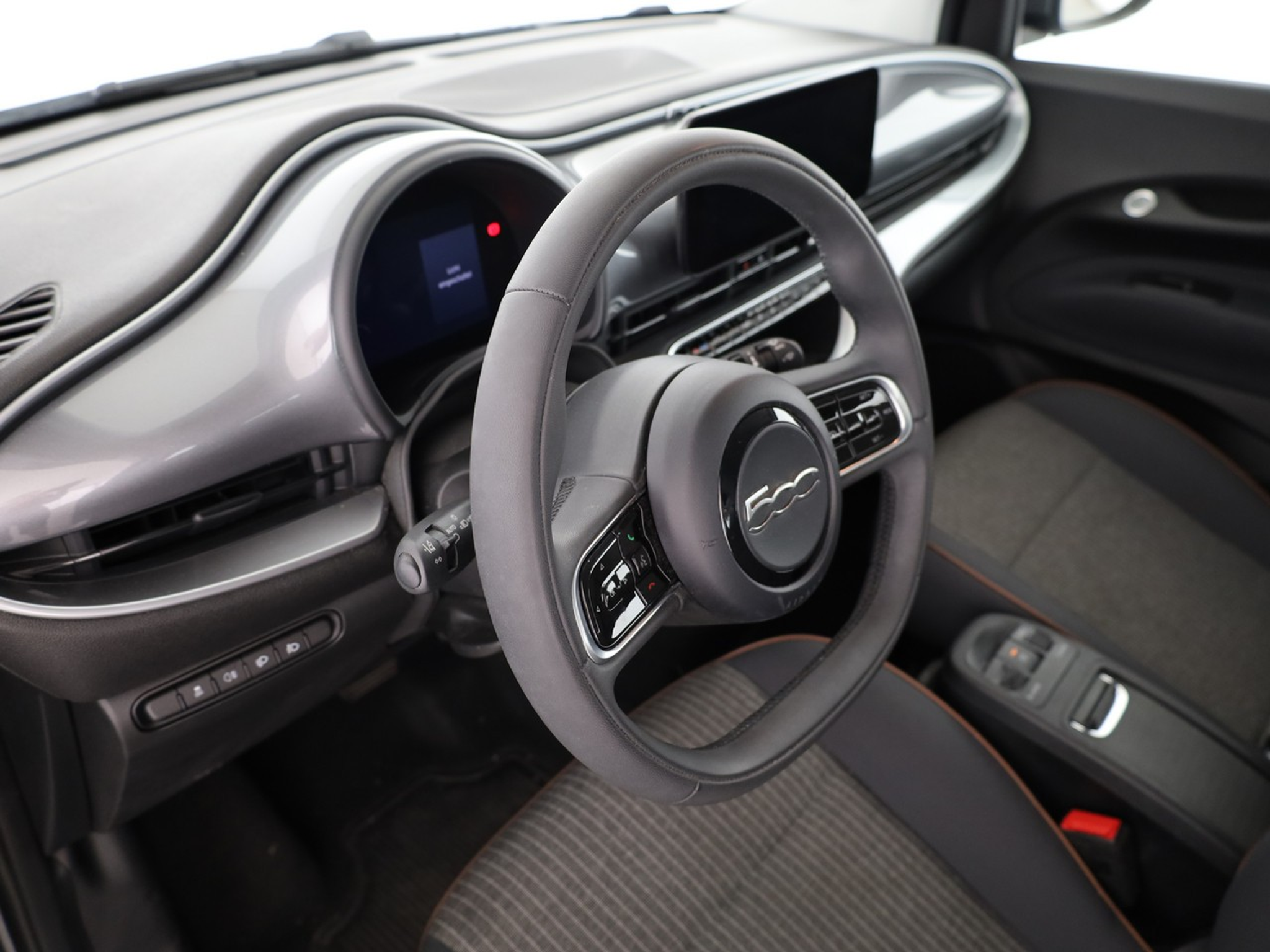 listing desktop thumbnail image 6