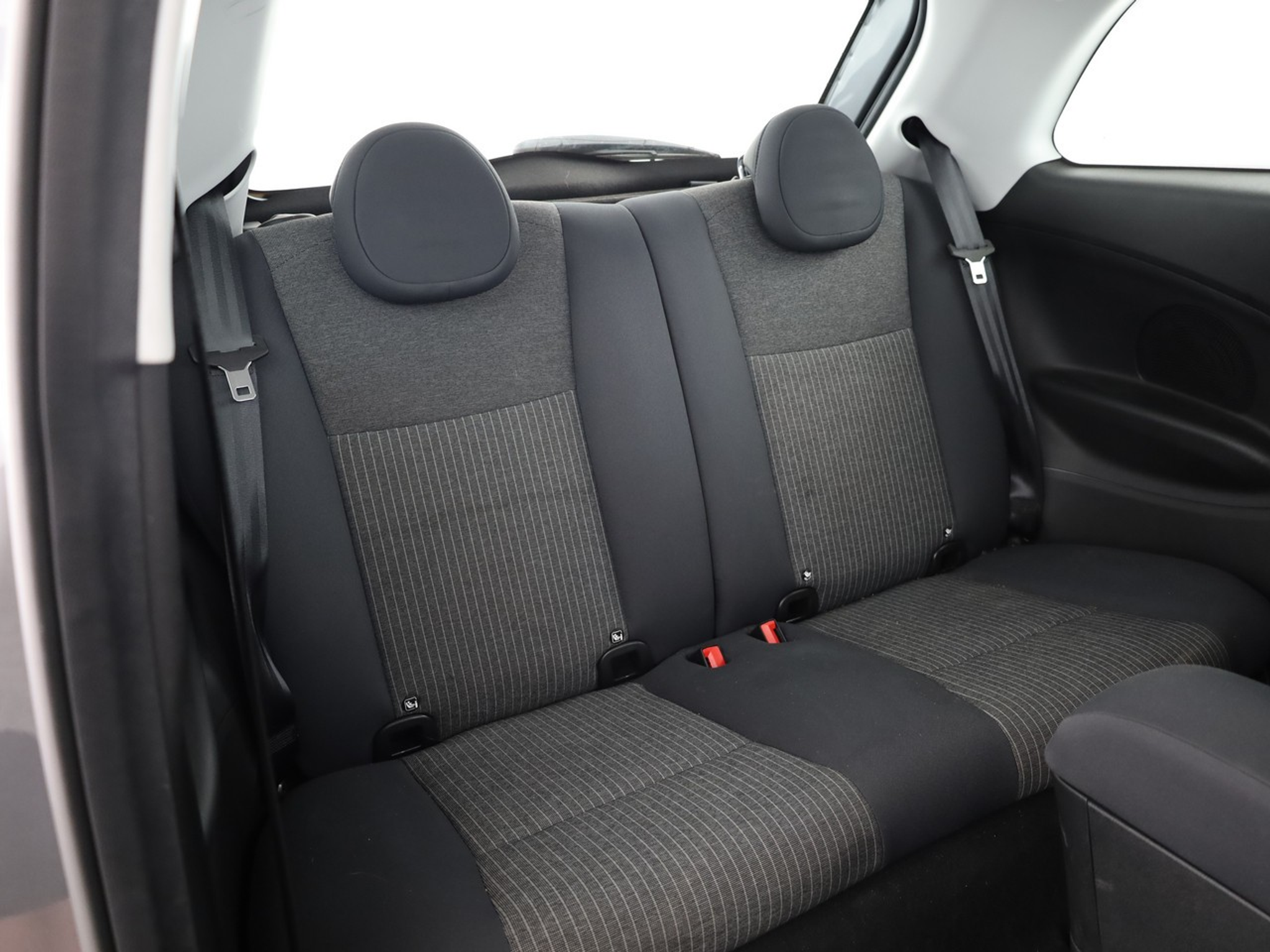 listing desktop thumbnail image 9