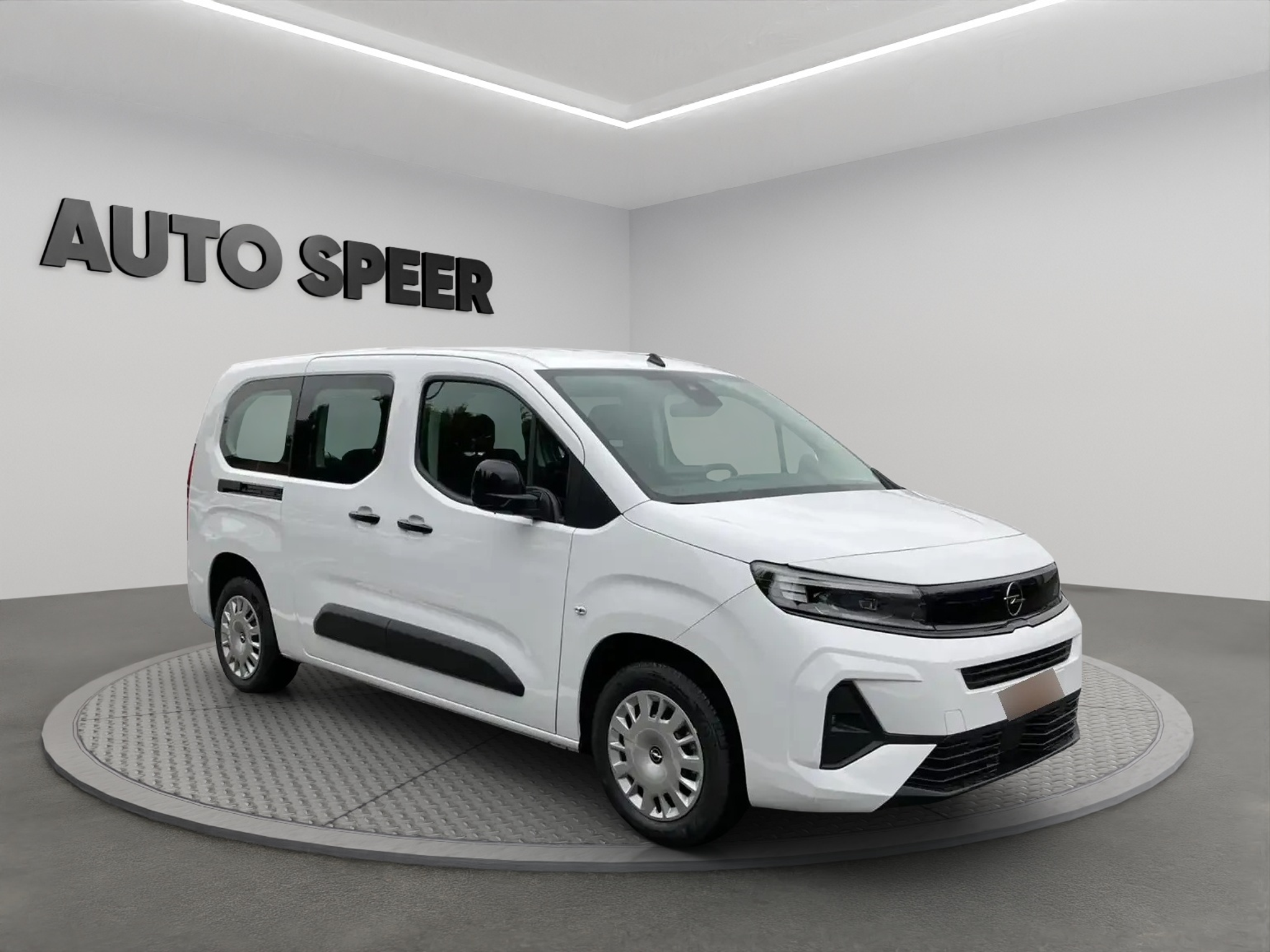 listing desktop thumbnail image 3