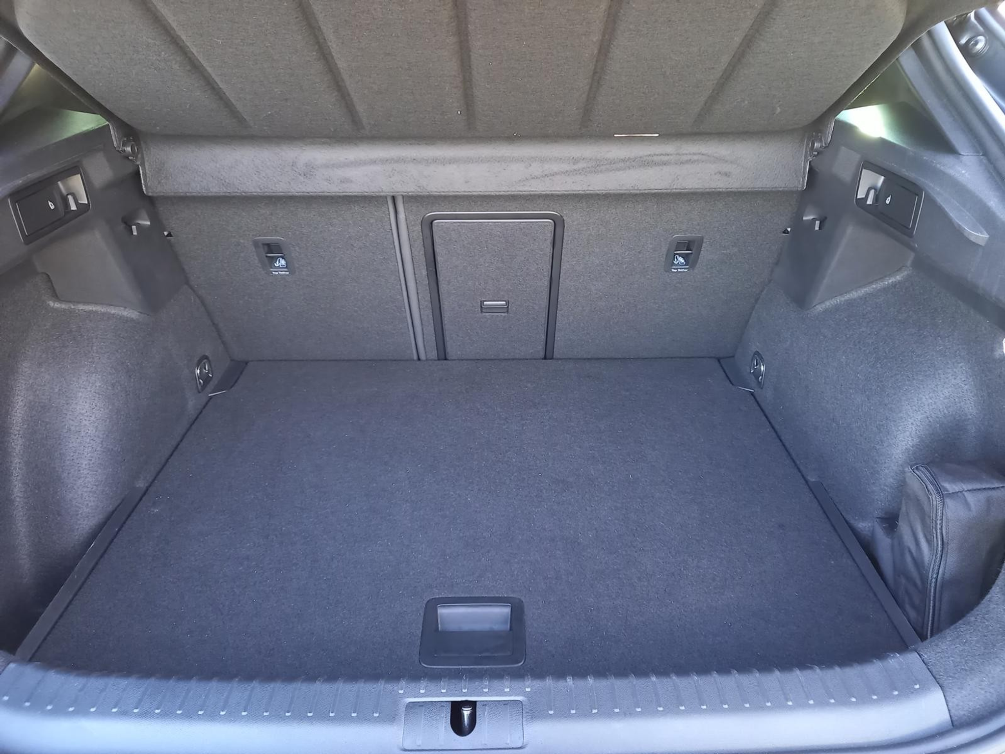 listing desktop thumbnail image 13