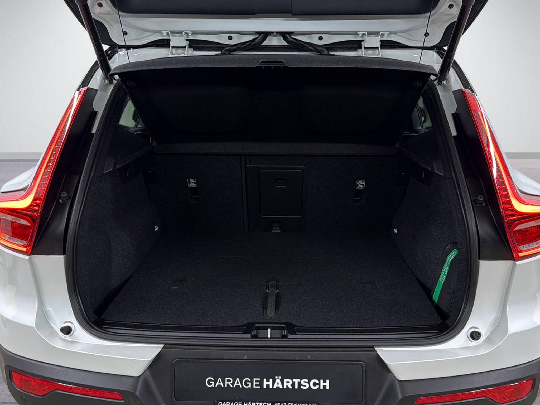 listing desktop thumbnail image 5