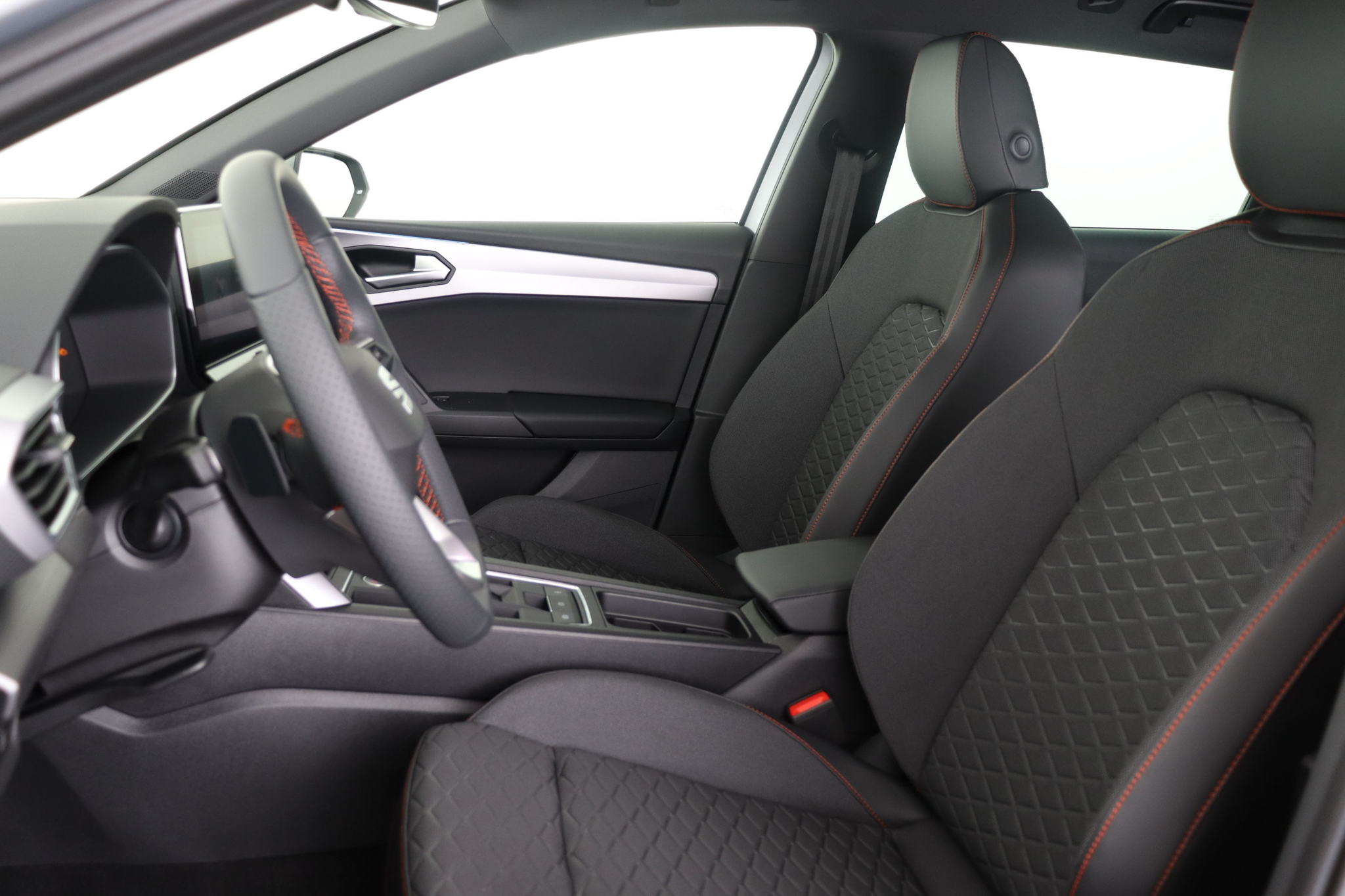 listing desktop thumbnail image 10