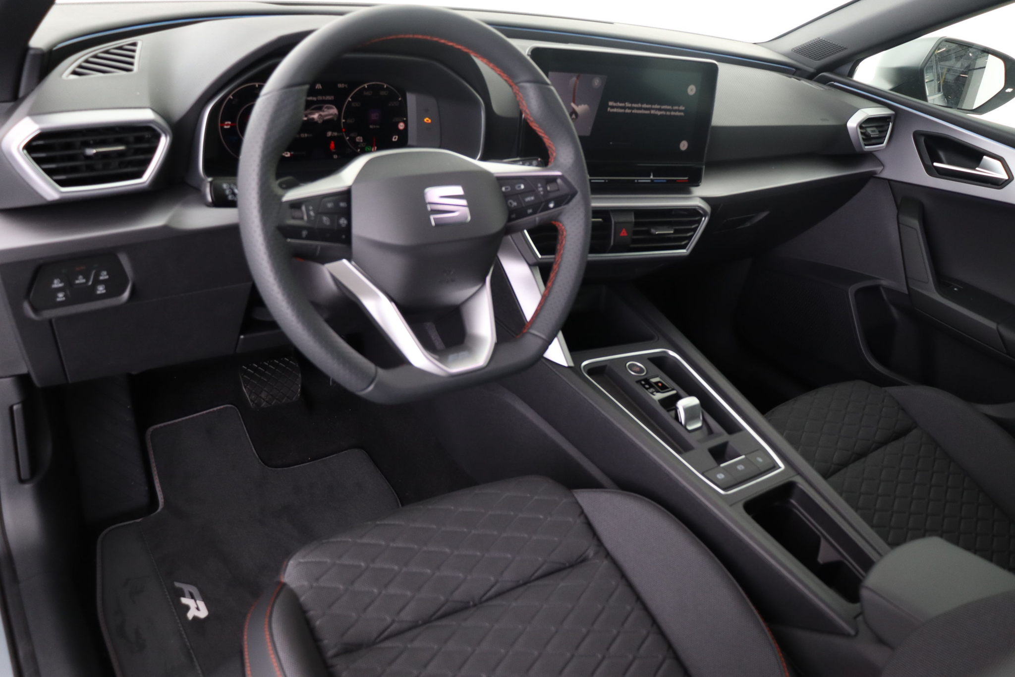 listing desktop thumbnail image 11