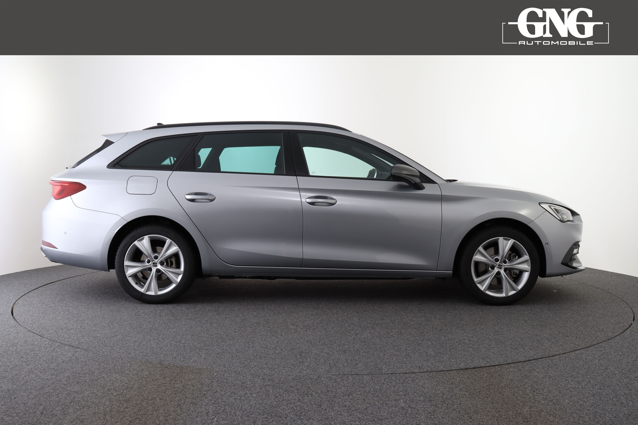 listing desktop thumbnail image 7