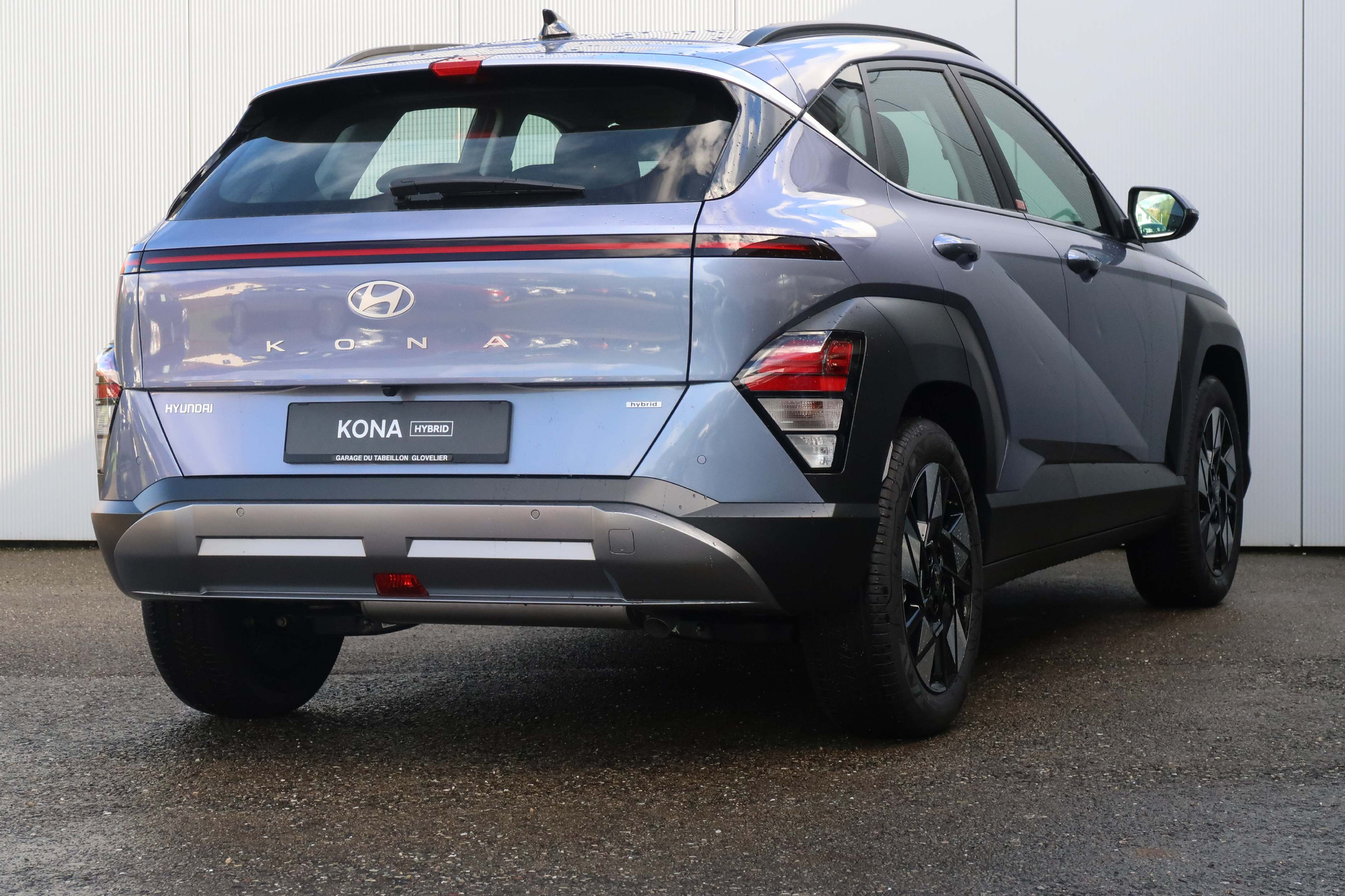 listing desktop thumbnail image 2