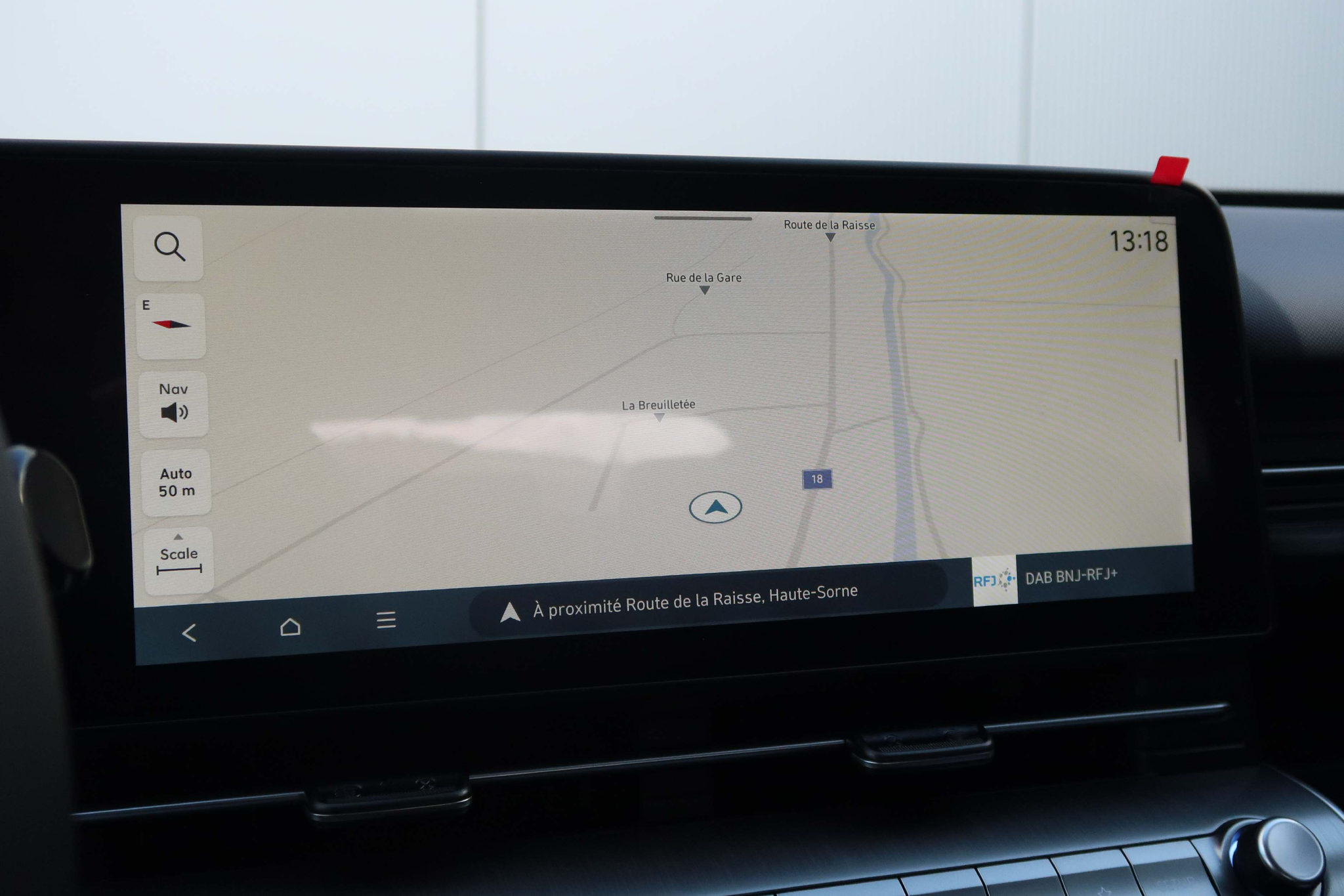 listing desktop thumbnail image 9