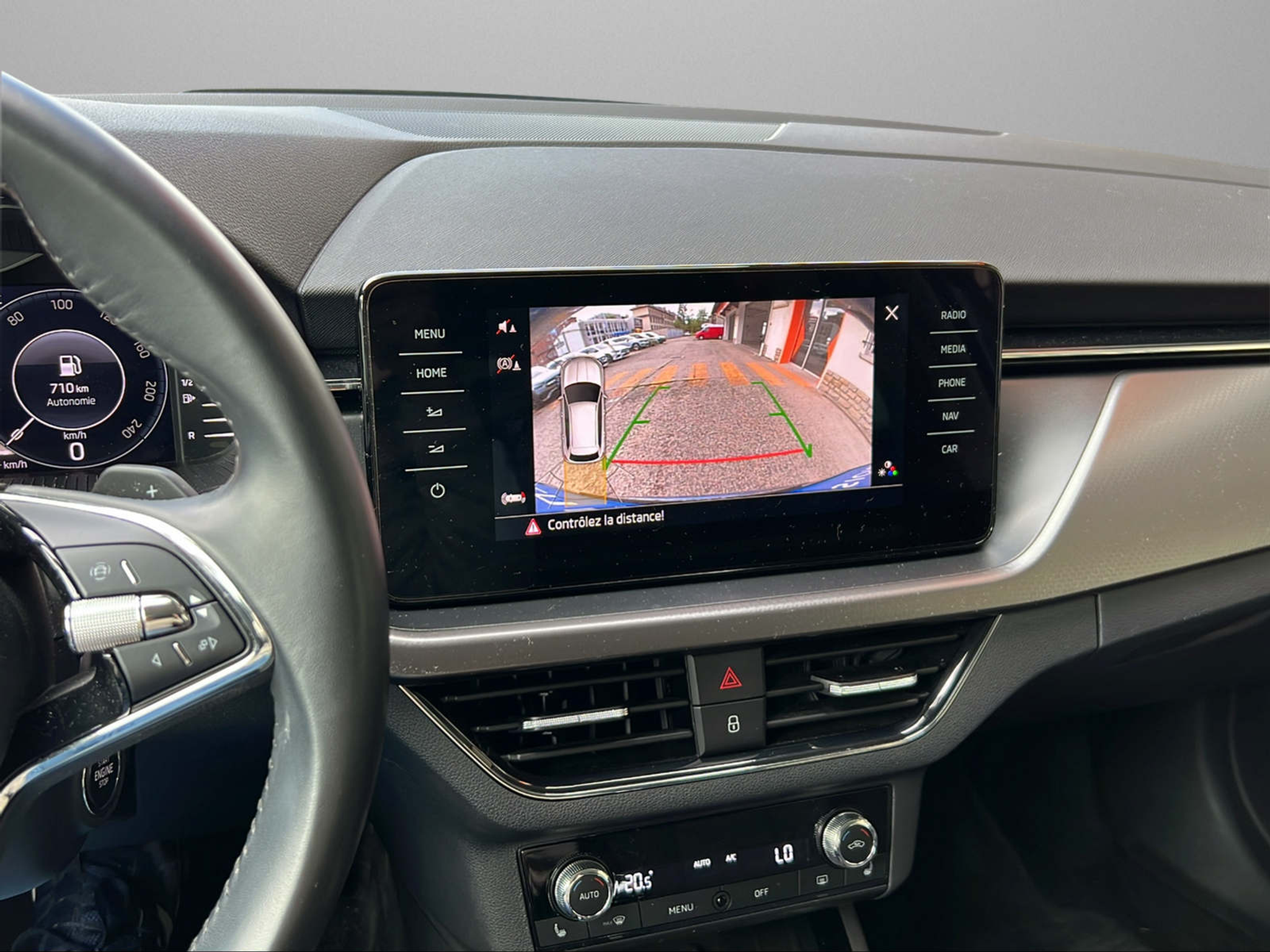 listing desktop thumbnail image 10