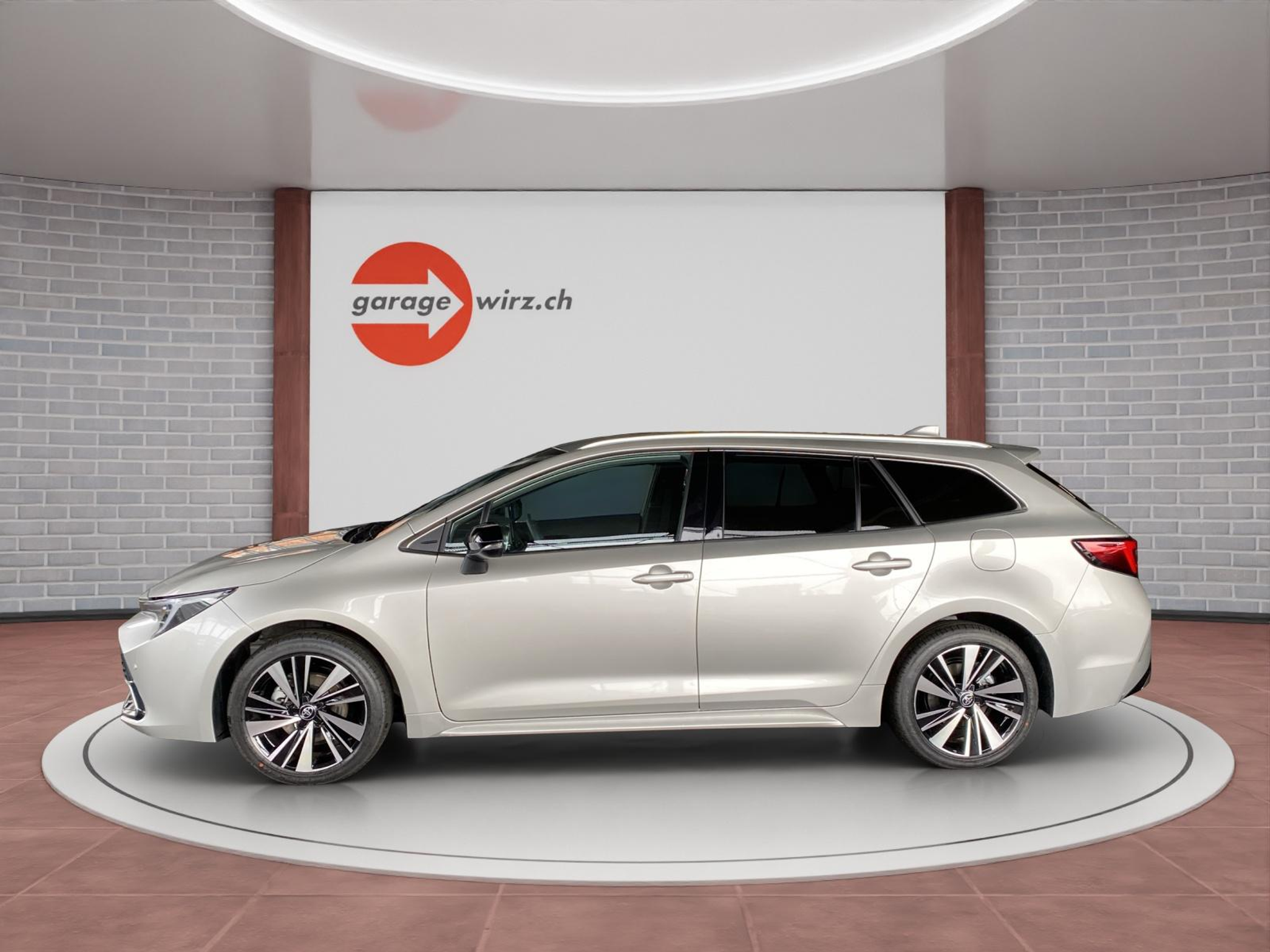 listing desktop thumbnail image 1