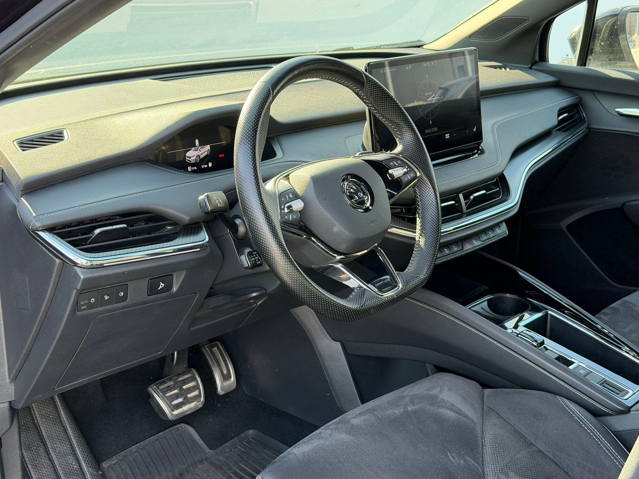 listing desktop thumbnail image 7