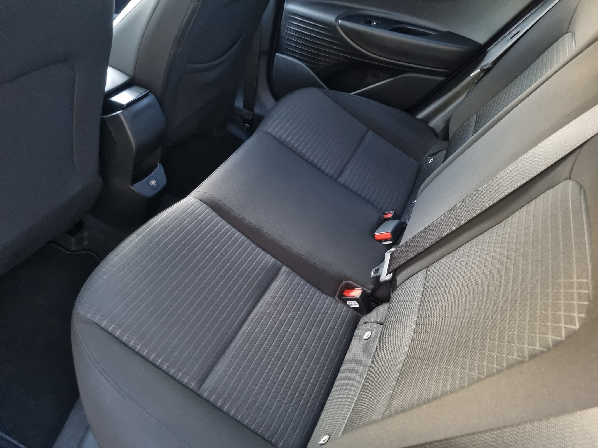 listing desktop thumbnail image 8