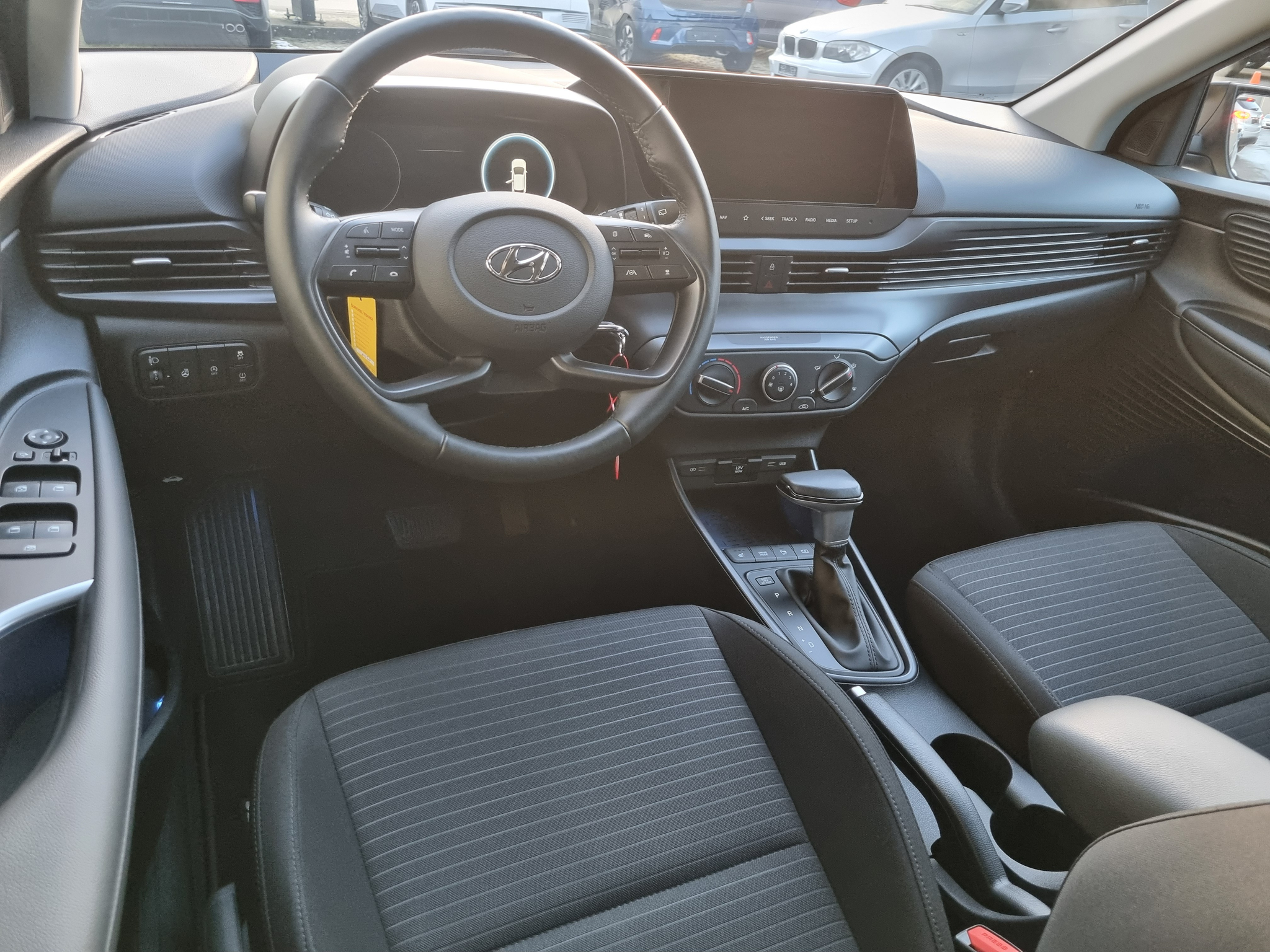 listing desktop thumbnail image 9