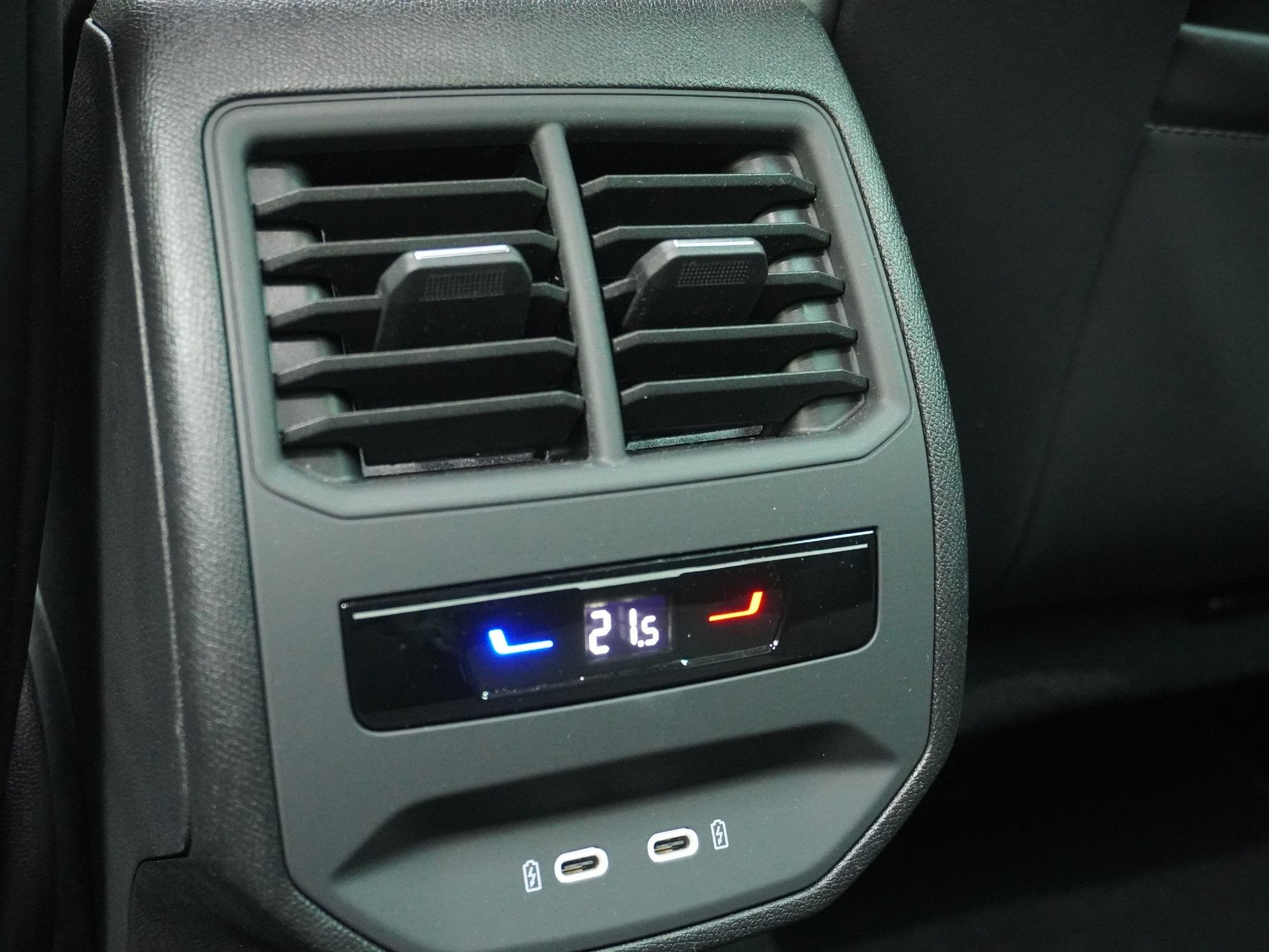 listing desktop thumbnail image 10