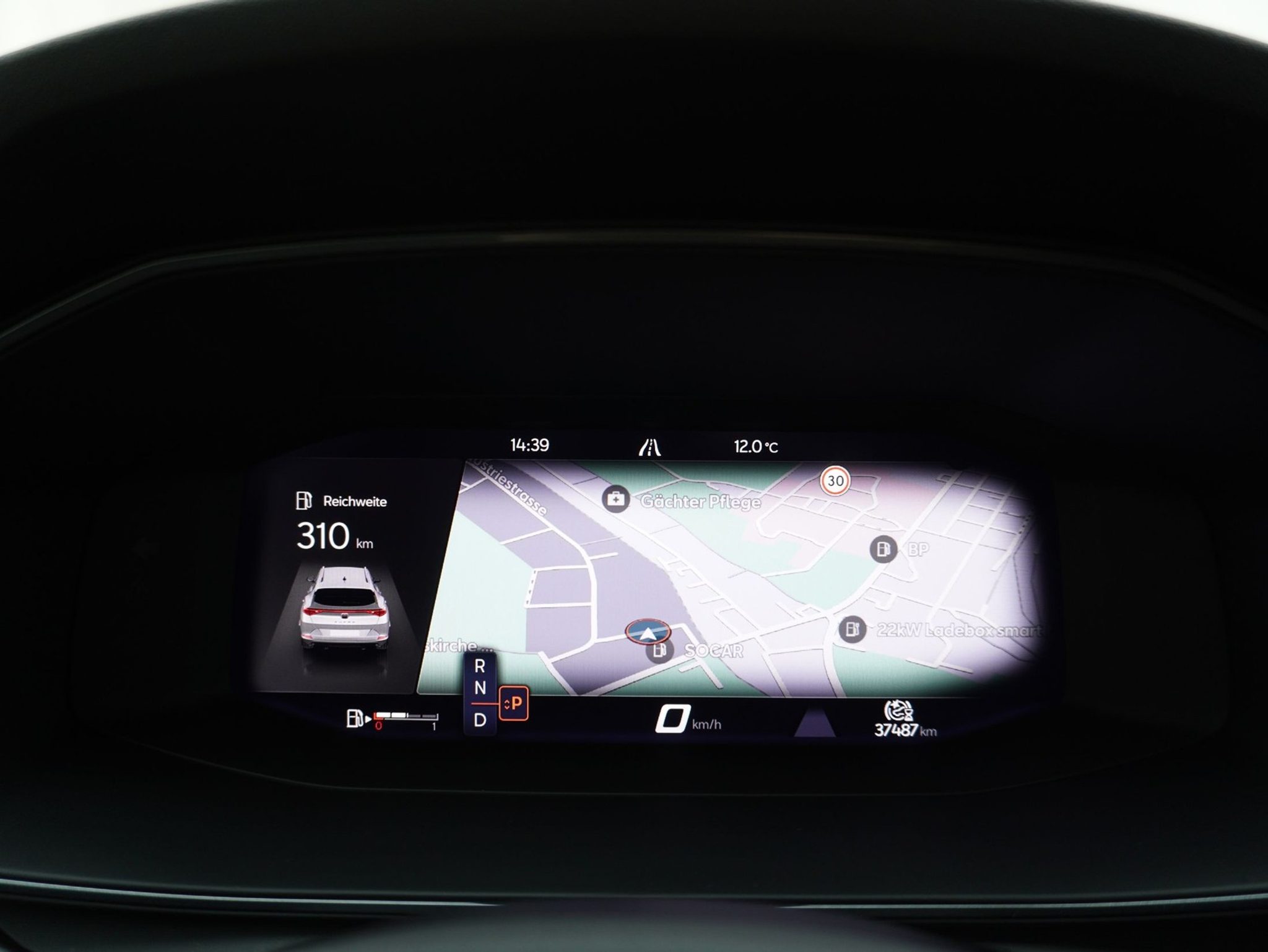 listing desktop thumbnail image 17