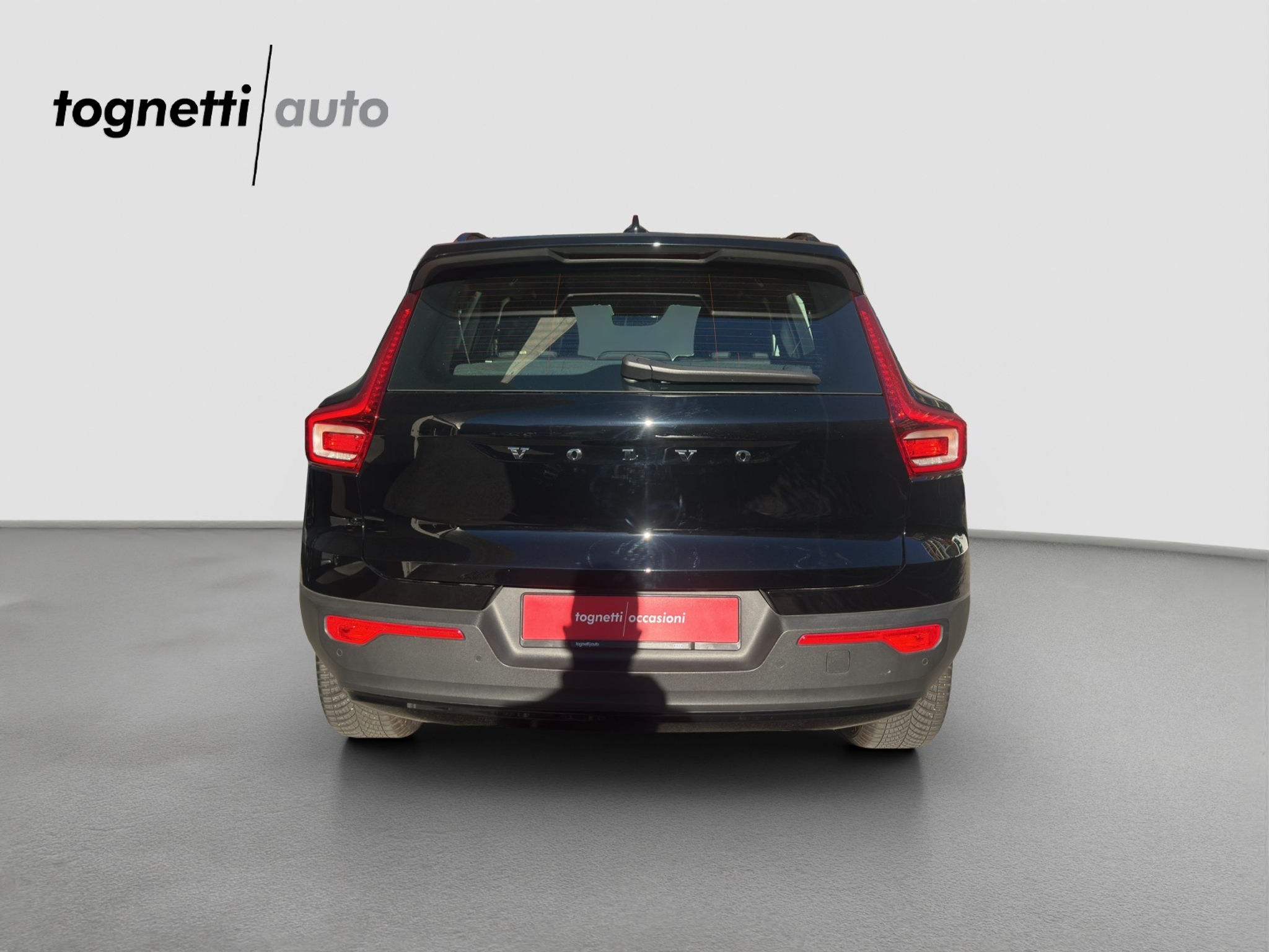 listing desktop thumbnail image 5