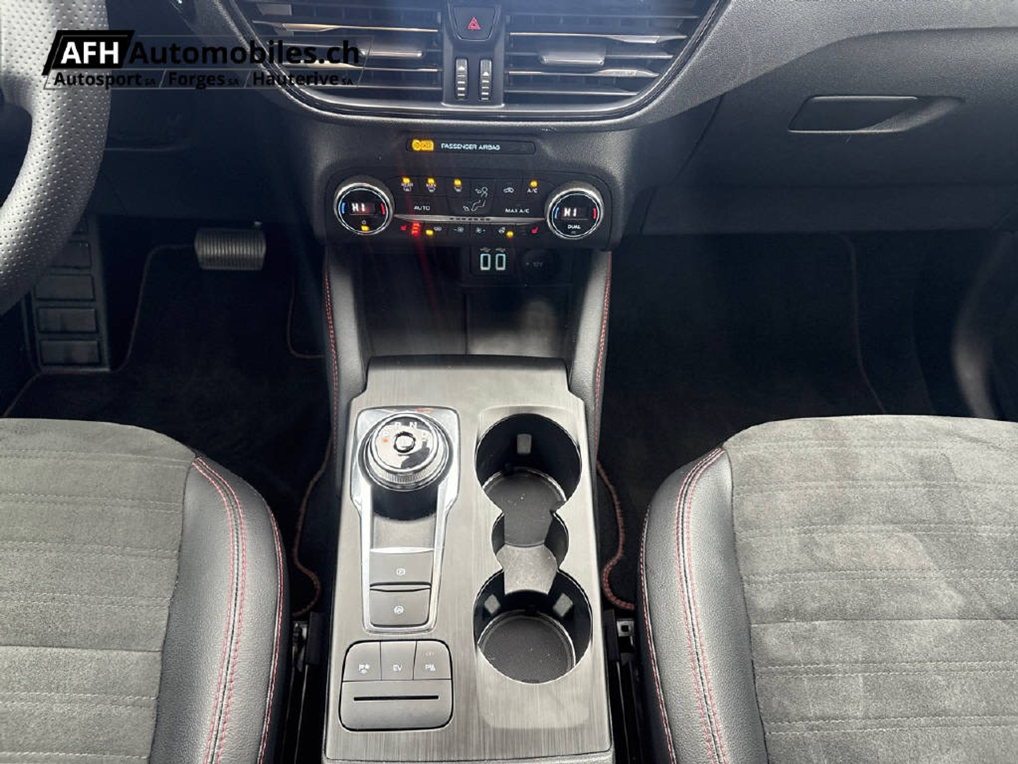 listing desktop thumbnail image 11