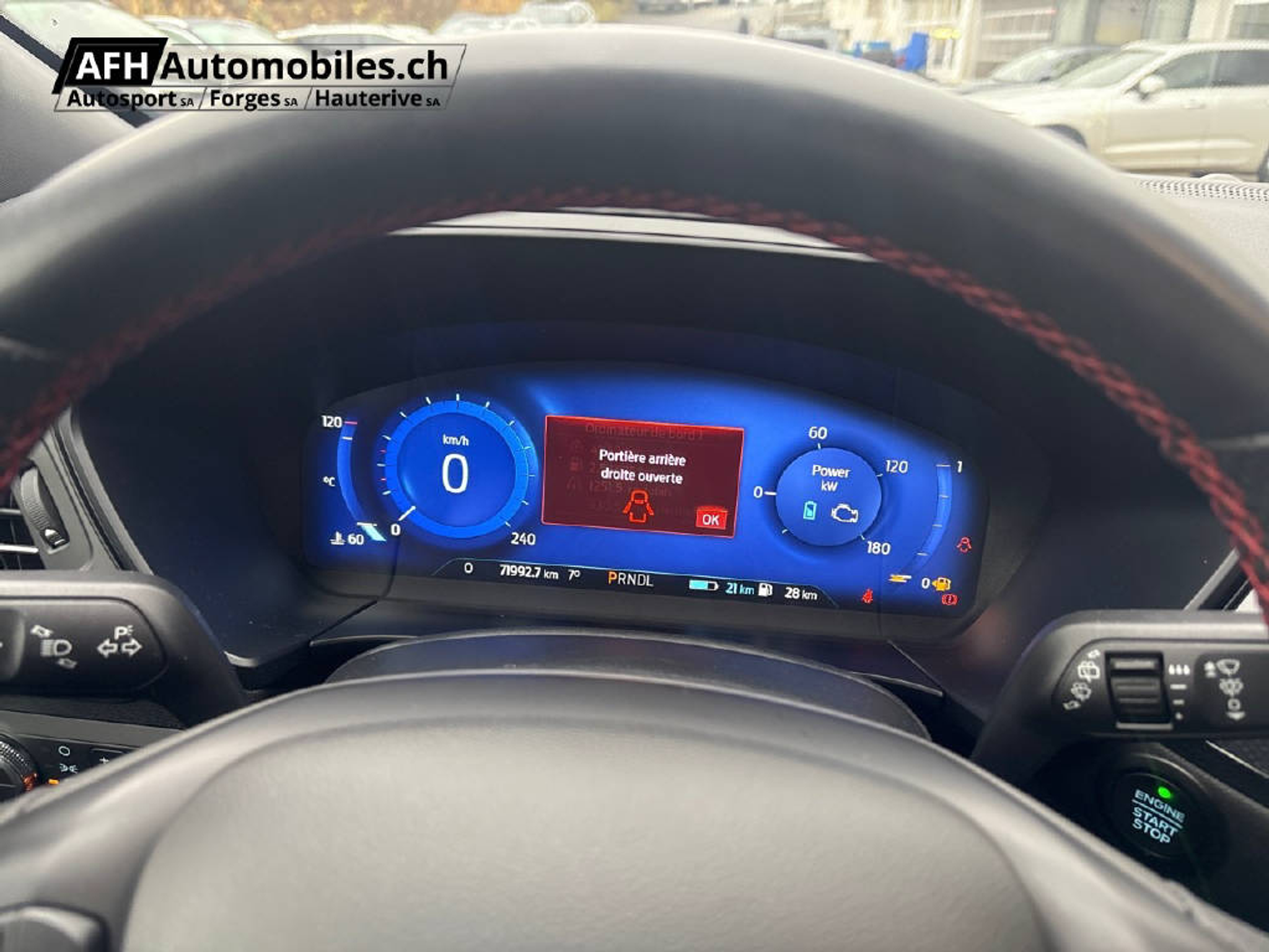 listing desktop thumbnail image 12