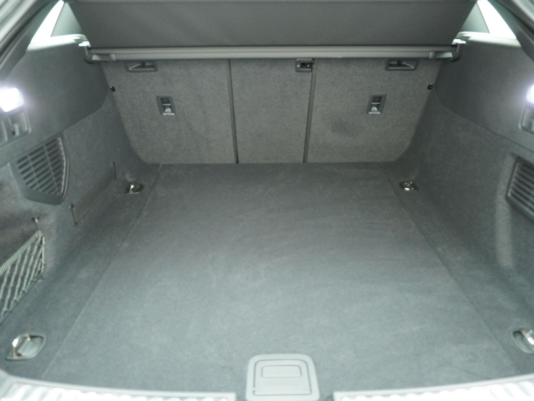 listing desktop thumbnail image 12