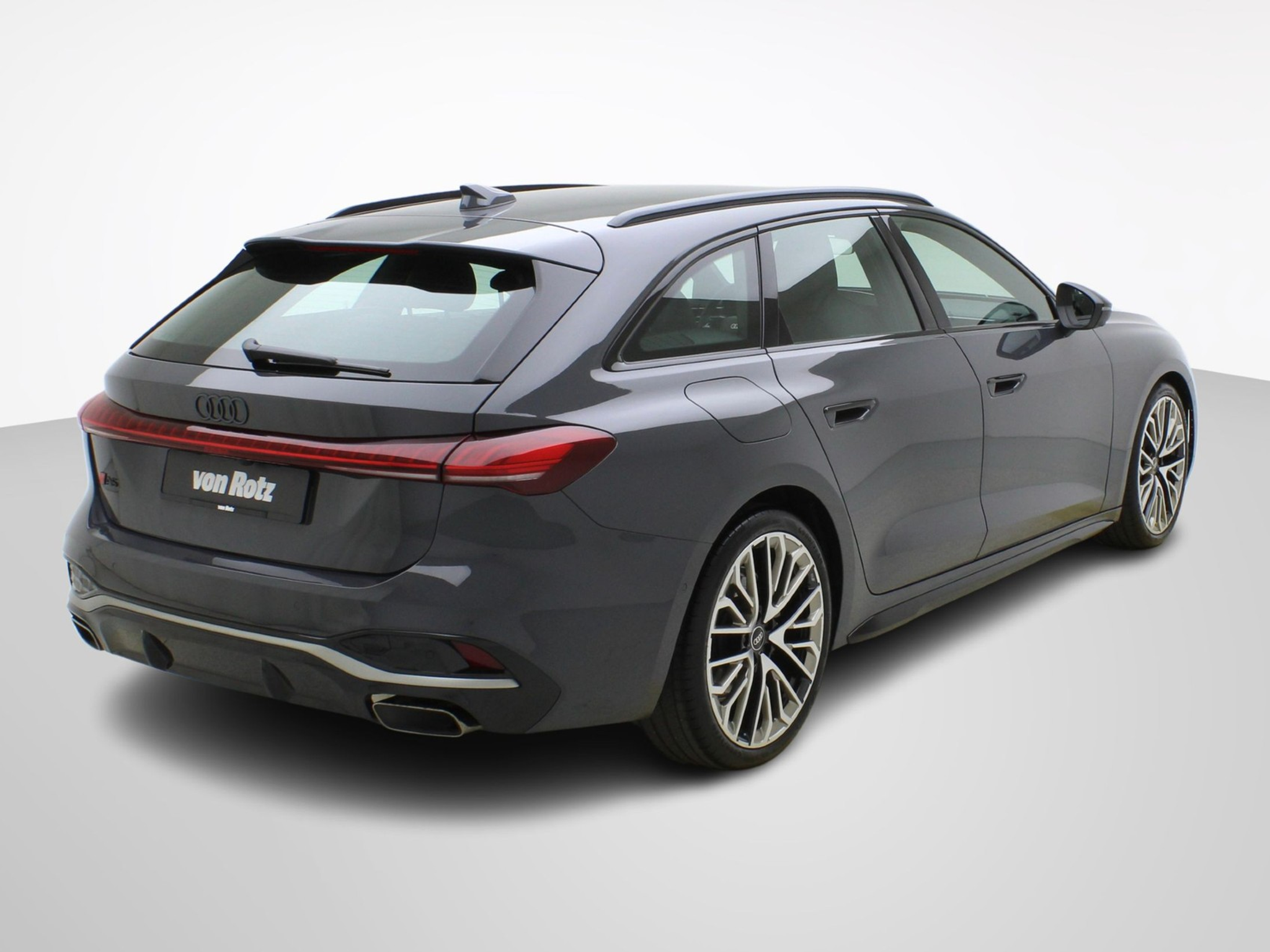 listing desktop thumbnail image 4