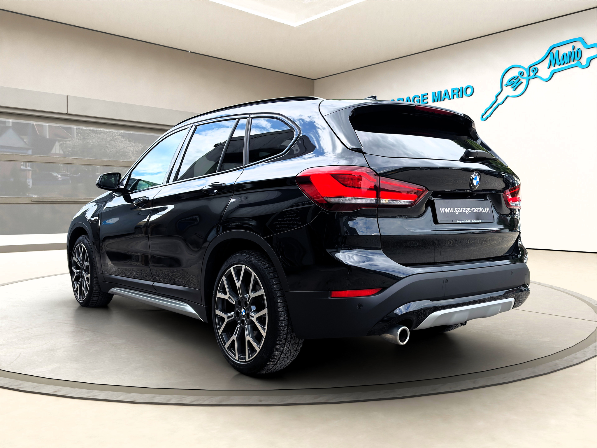 listing desktop thumbnail image 6