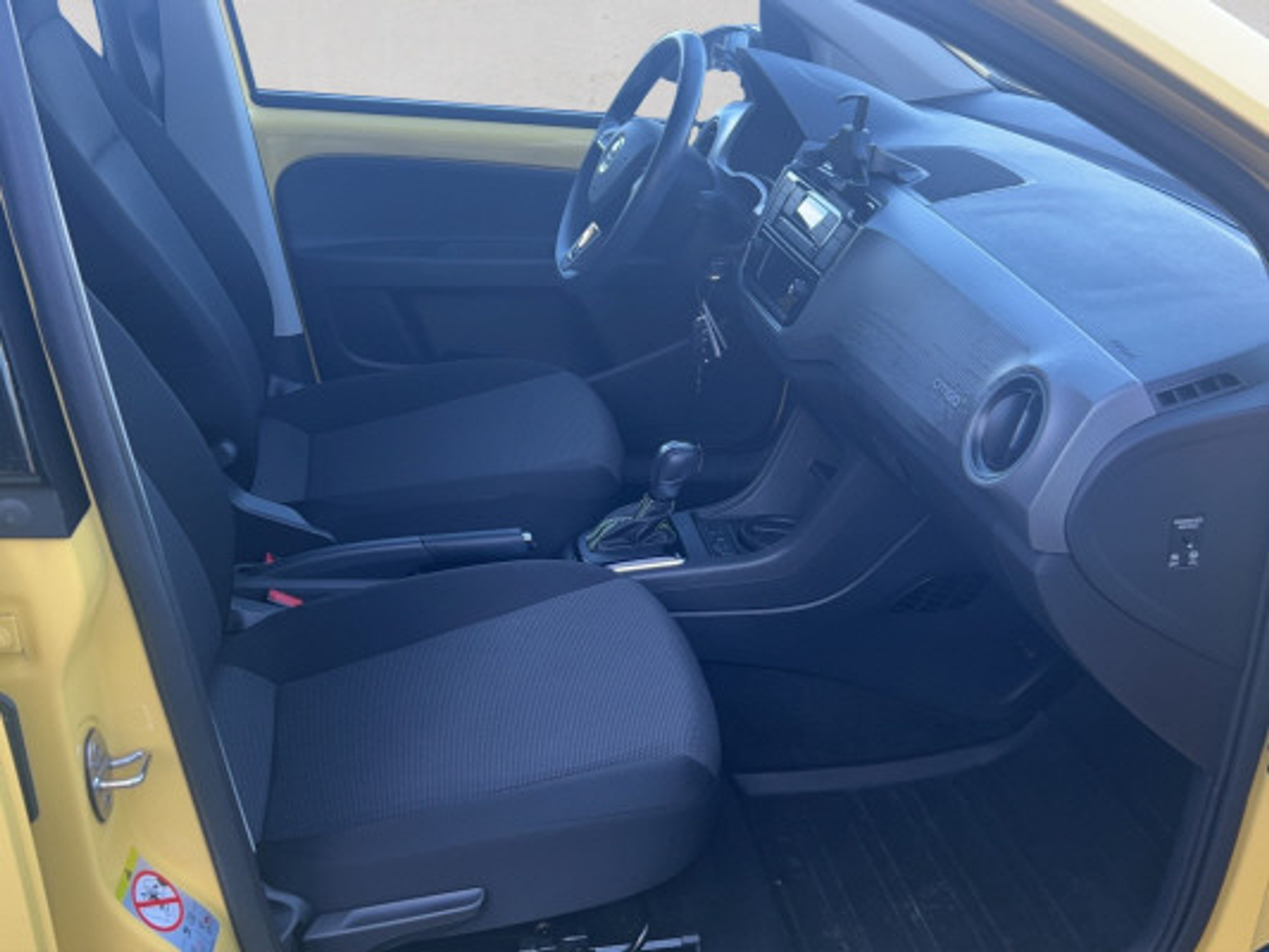 listing desktop thumbnail image 9