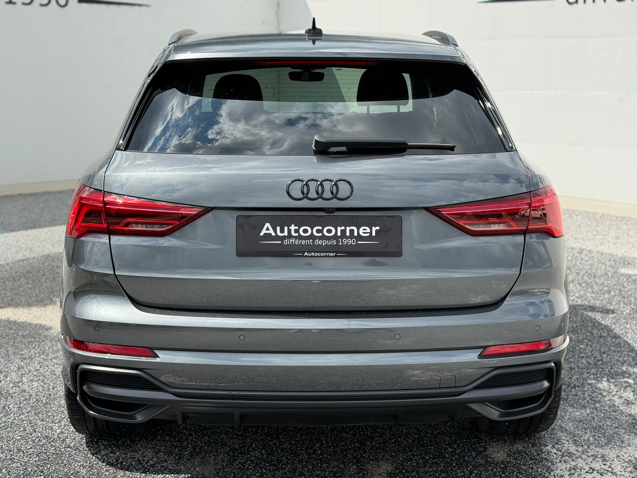 listing desktop thumbnail image 5