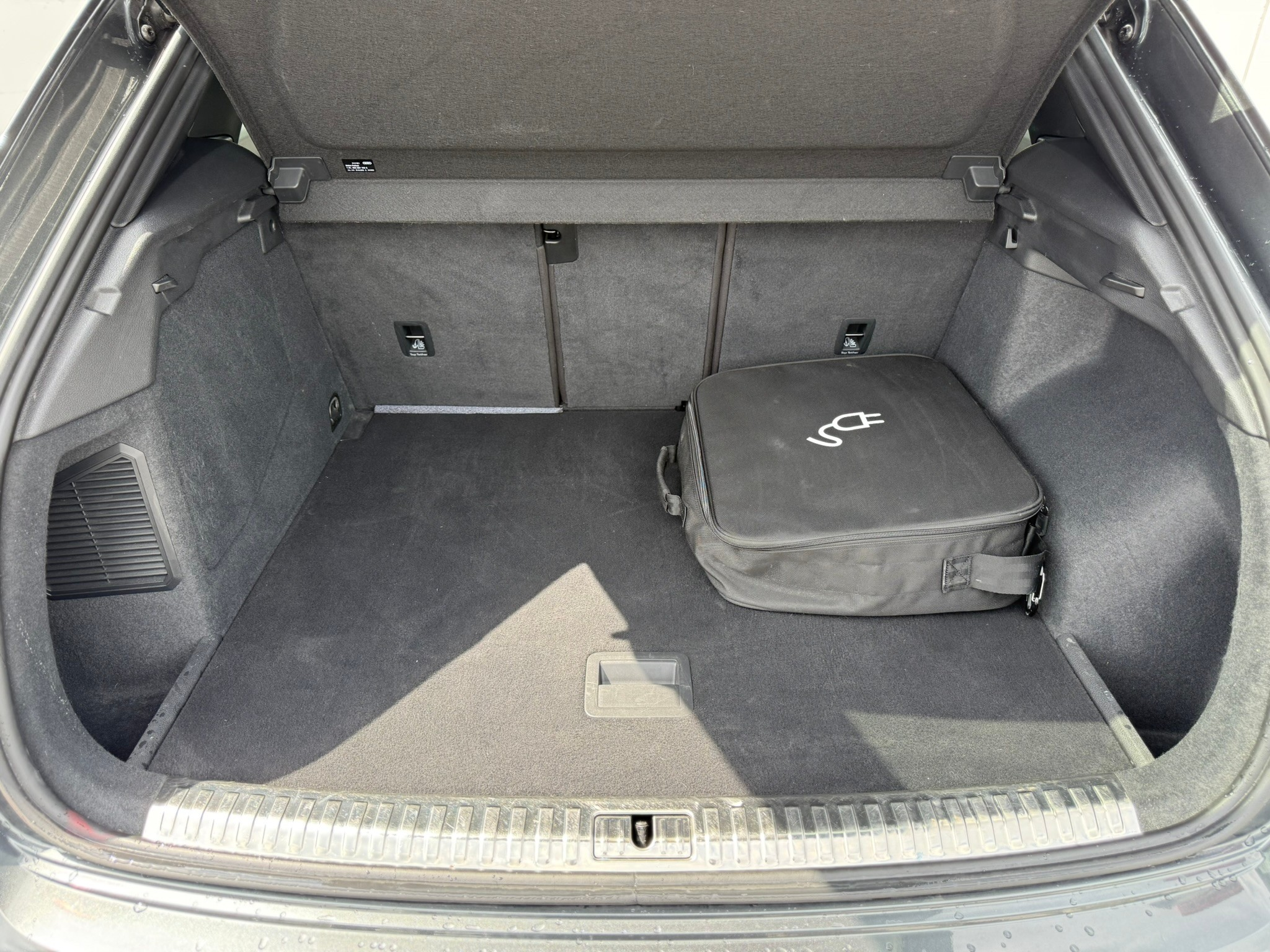 listing desktop thumbnail image 11