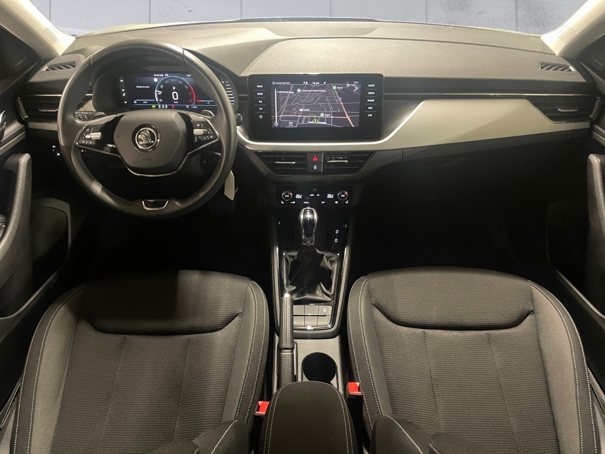 listing desktop thumbnail image 9