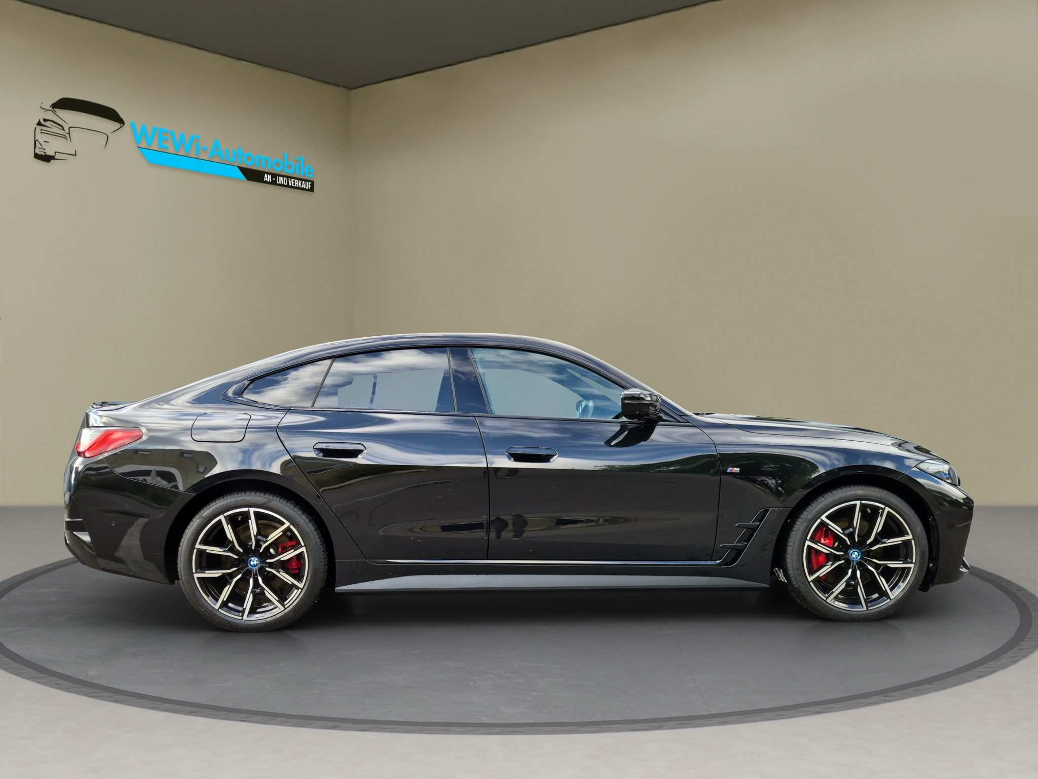 listing desktop thumbnail image 5