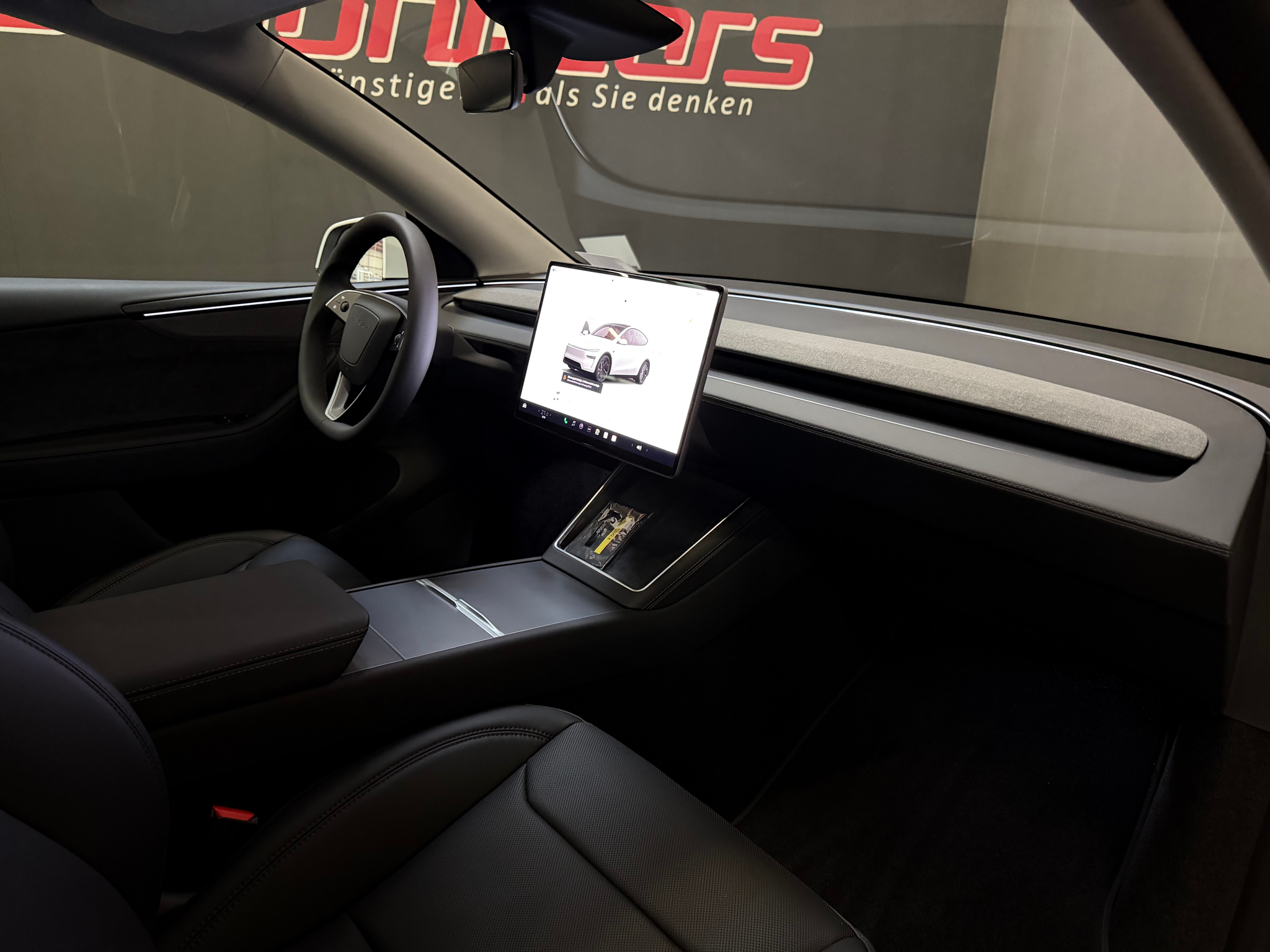 listing desktop thumbnail image 14