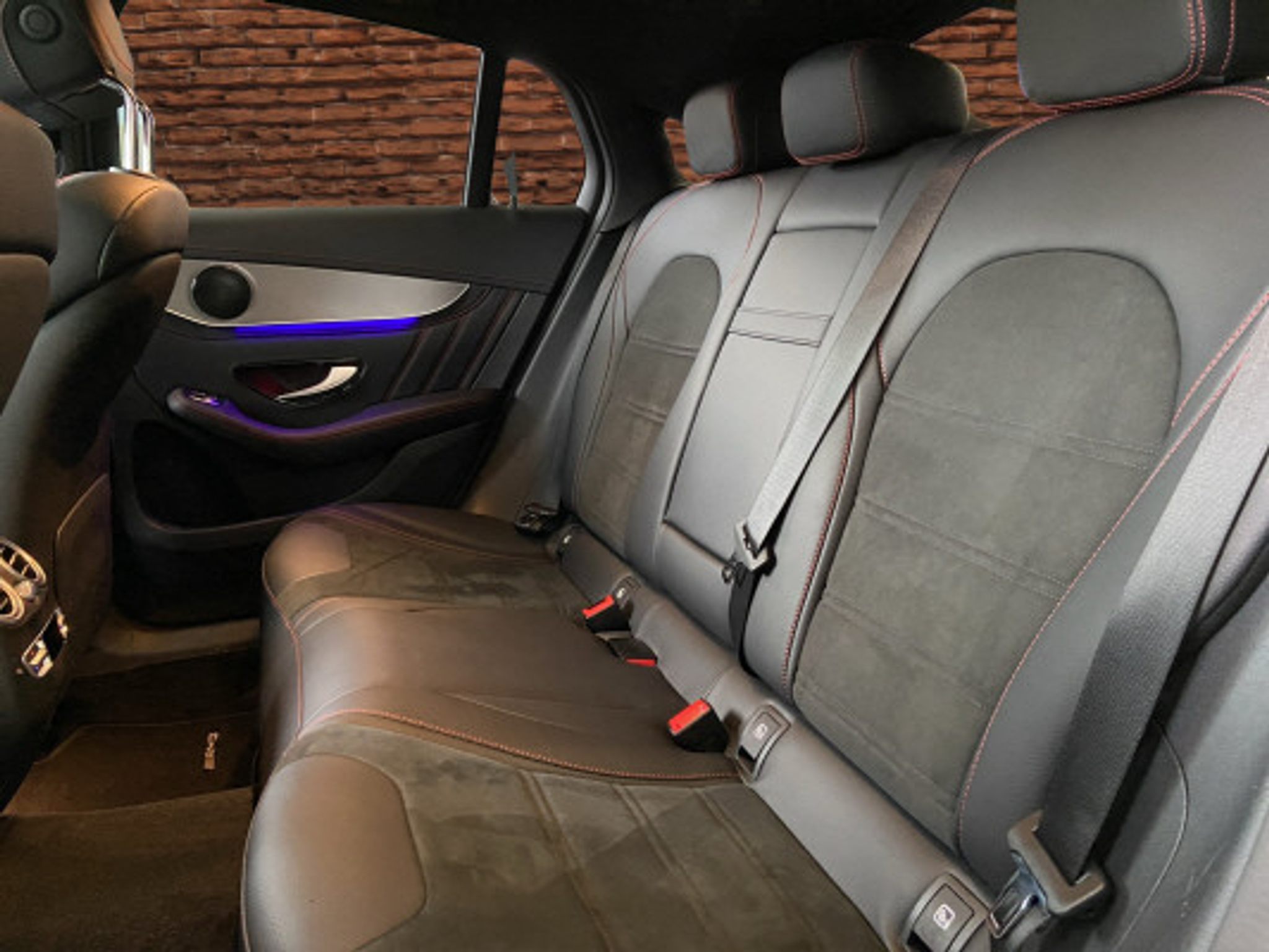 listing desktop thumbnail image 13