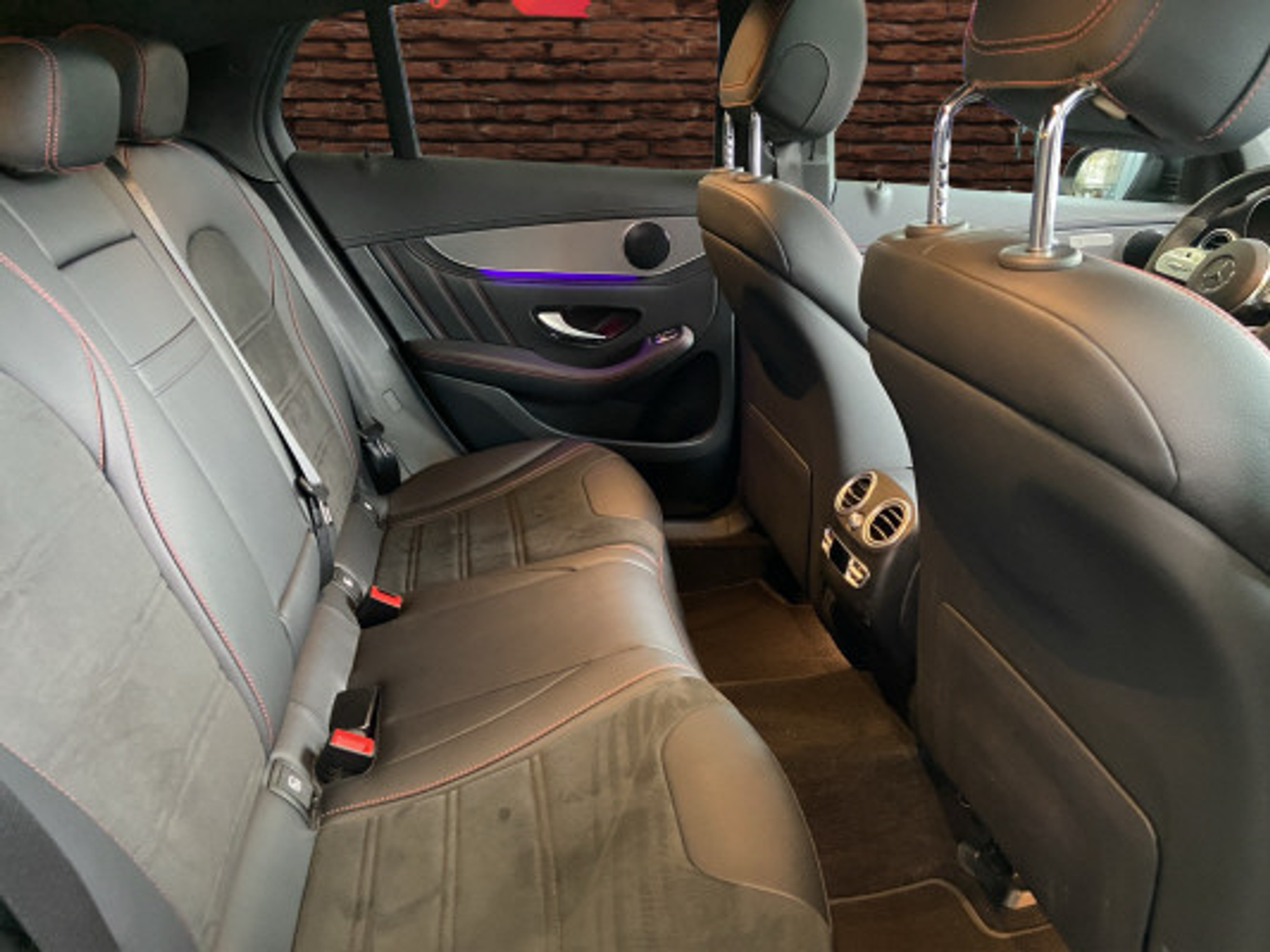 listing desktop thumbnail image 12