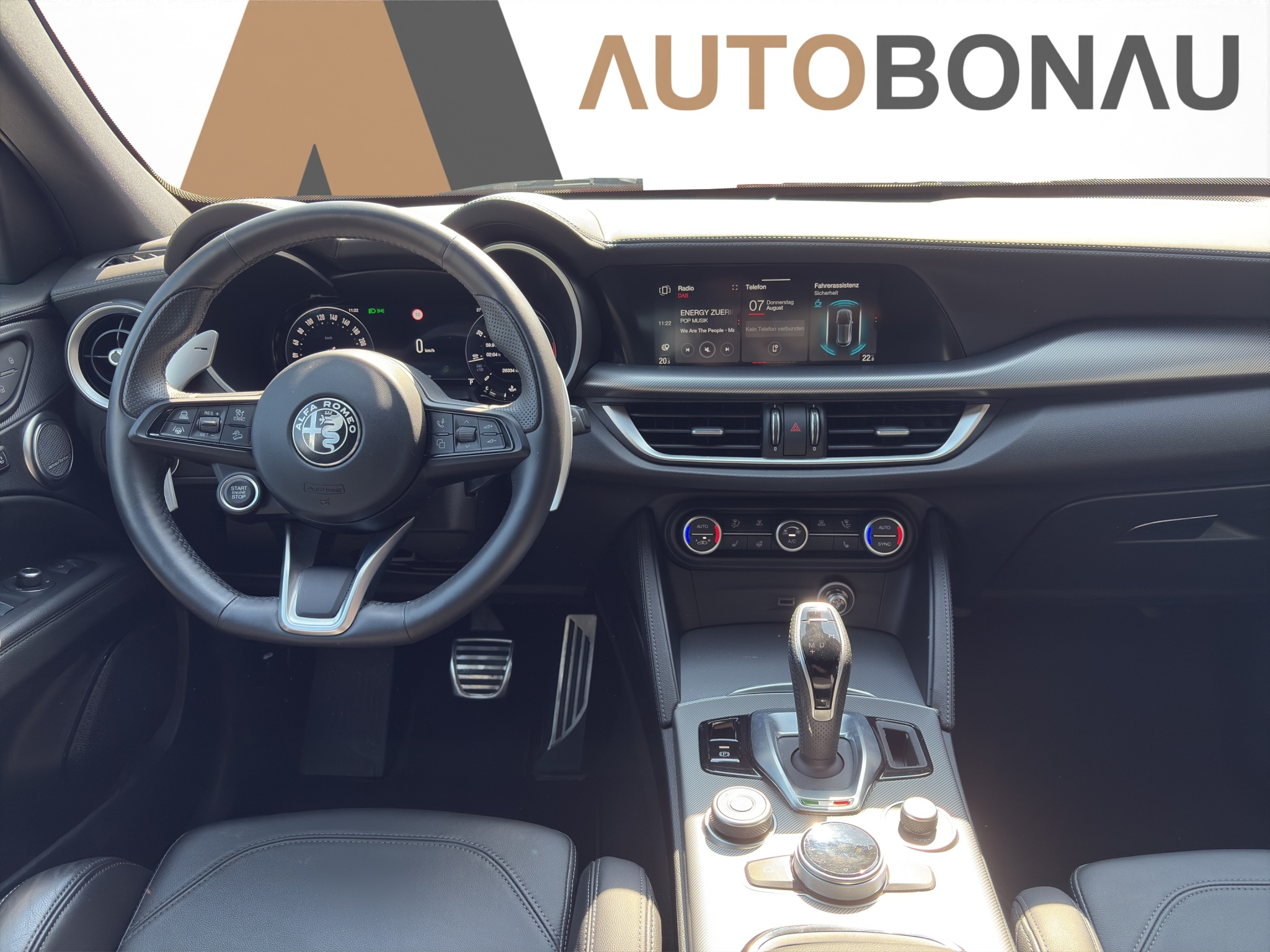 listing desktop thumbnail image 9