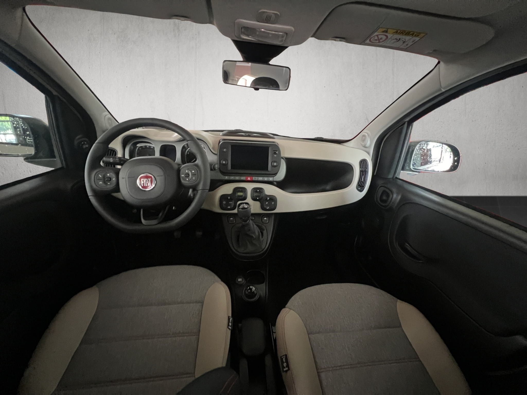 listing desktop thumbnail image 4