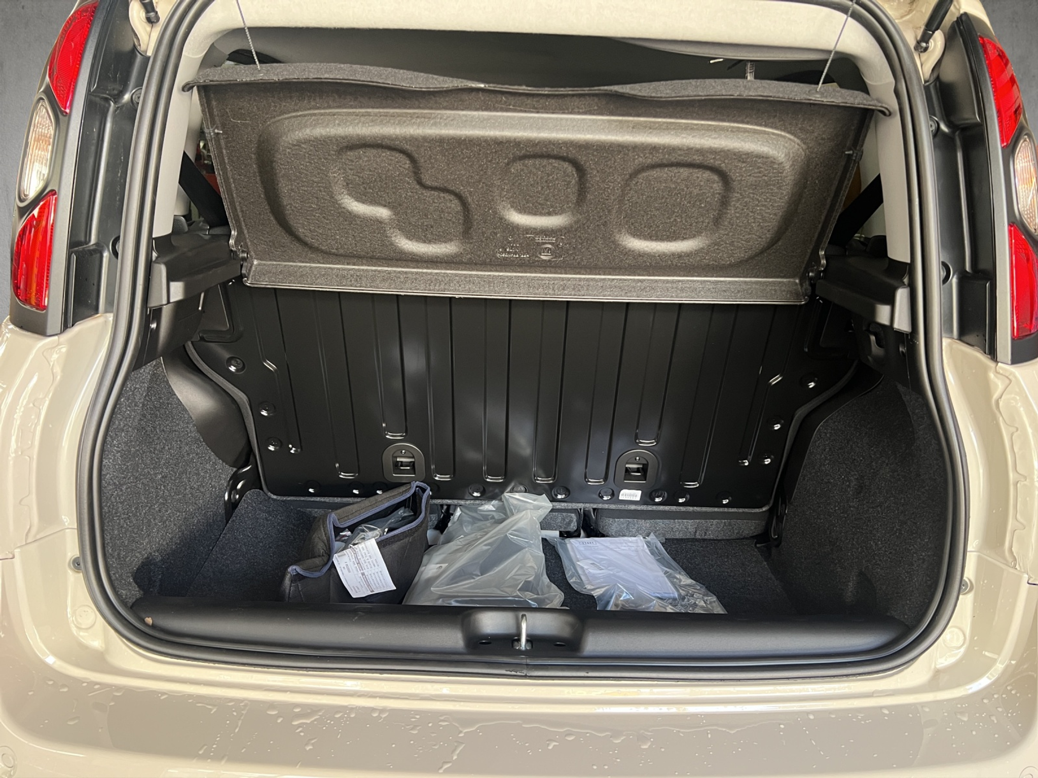 listing desktop thumbnail image 7