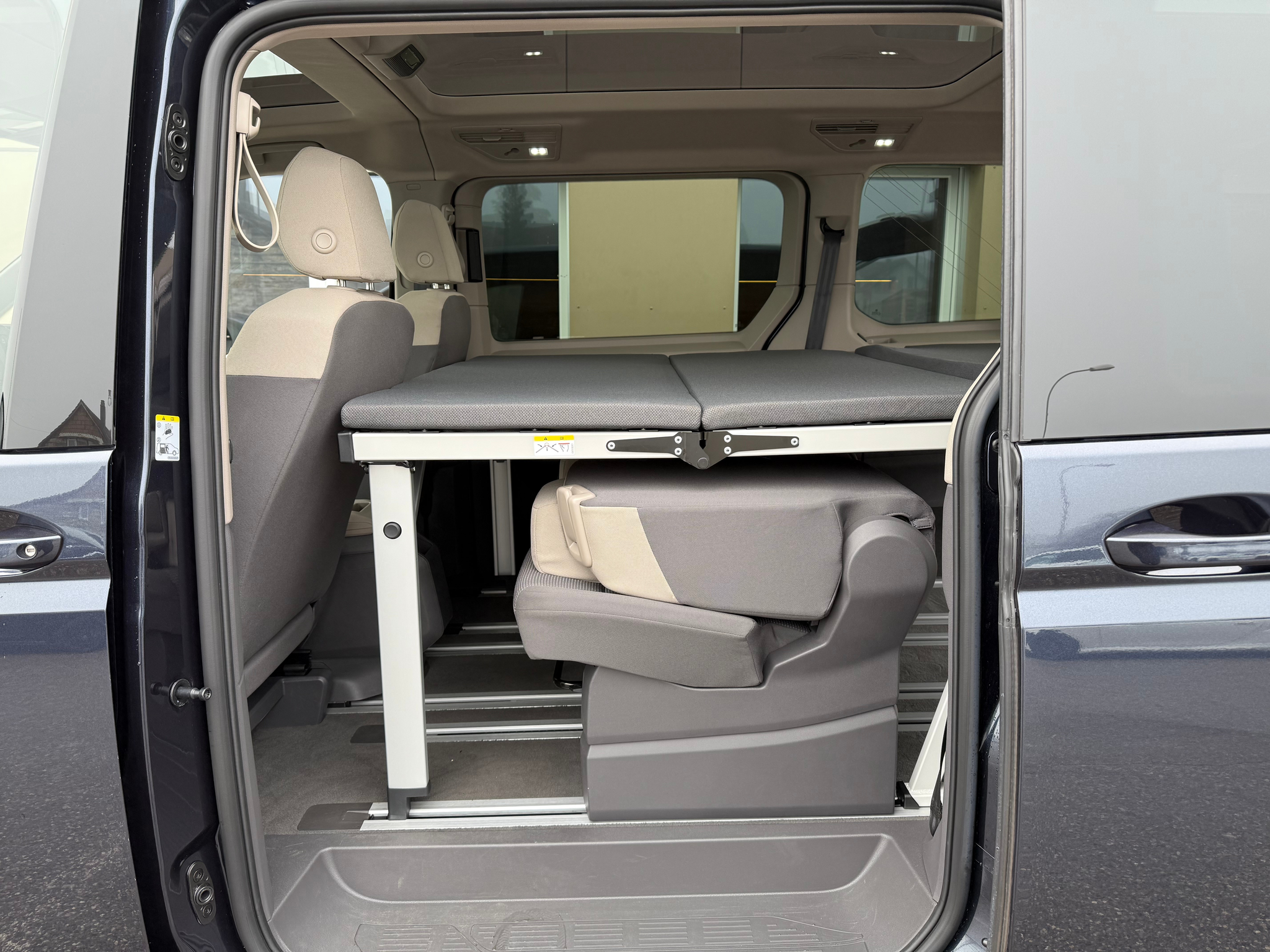 listing desktop thumbnail image 26