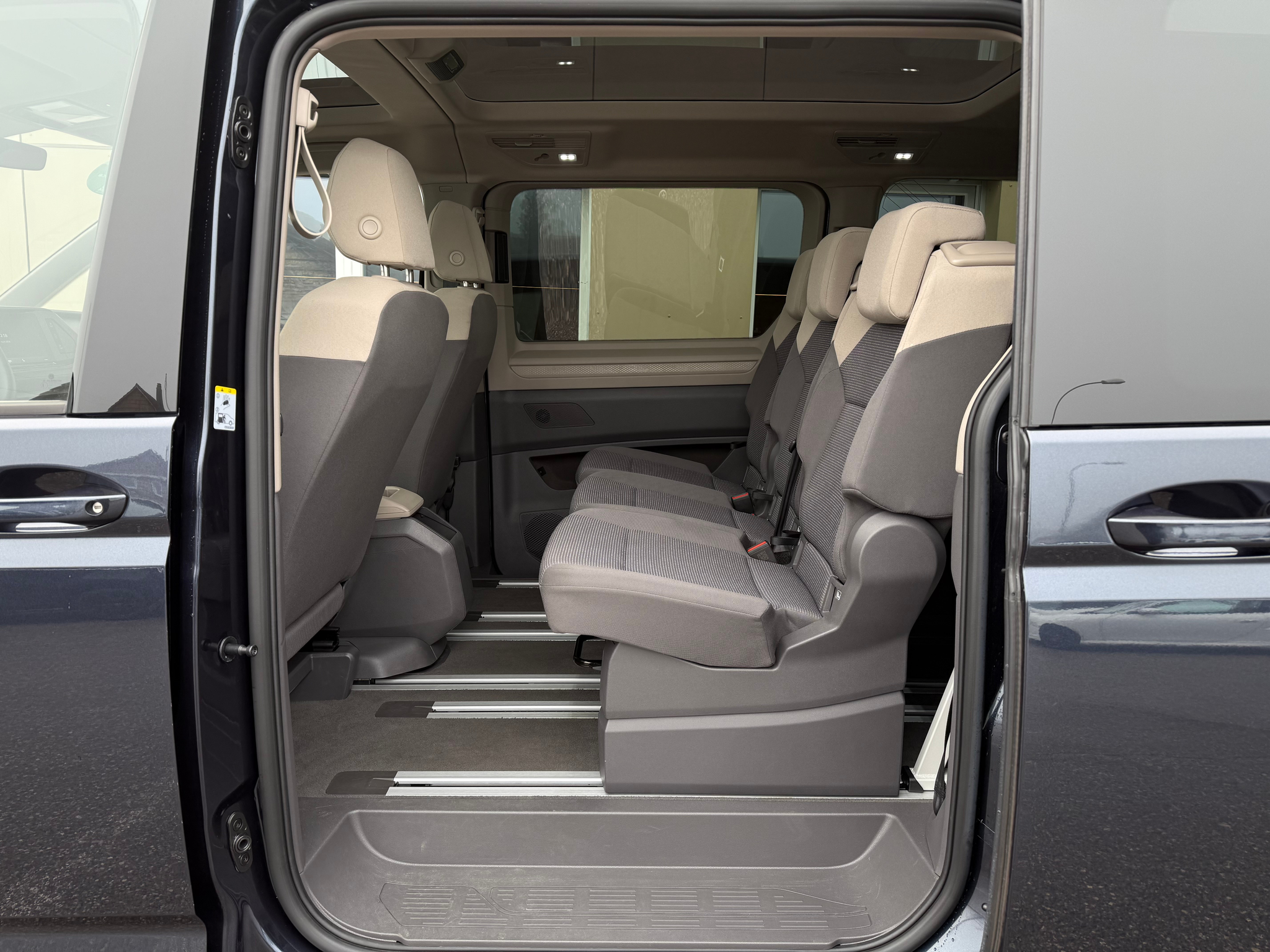 listing desktop thumbnail image 23