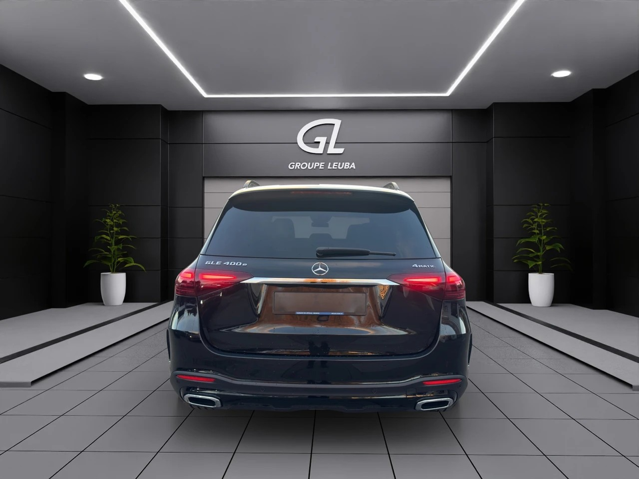 listing desktop thumbnail image 2