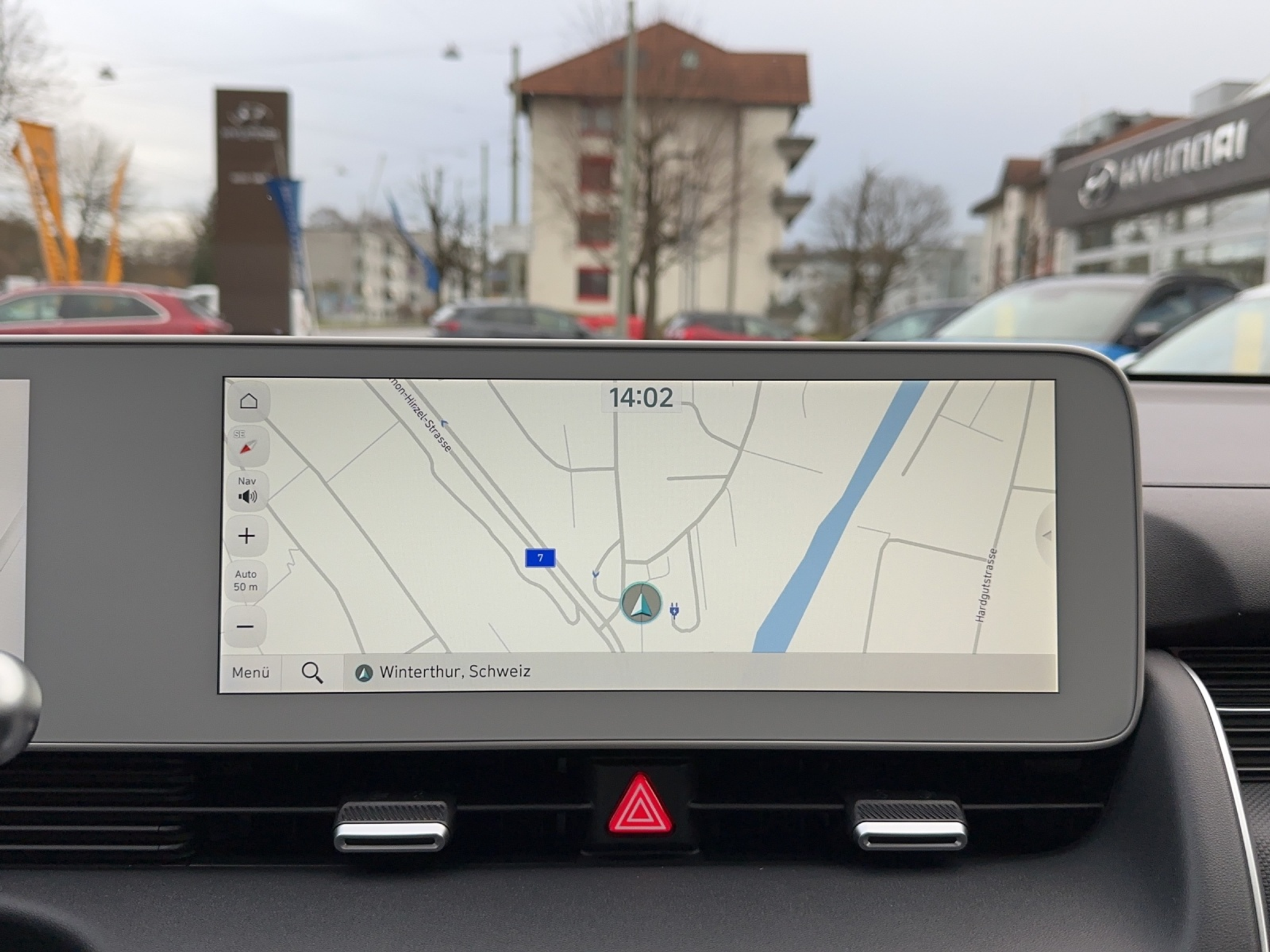 listing desktop thumbnail image 11