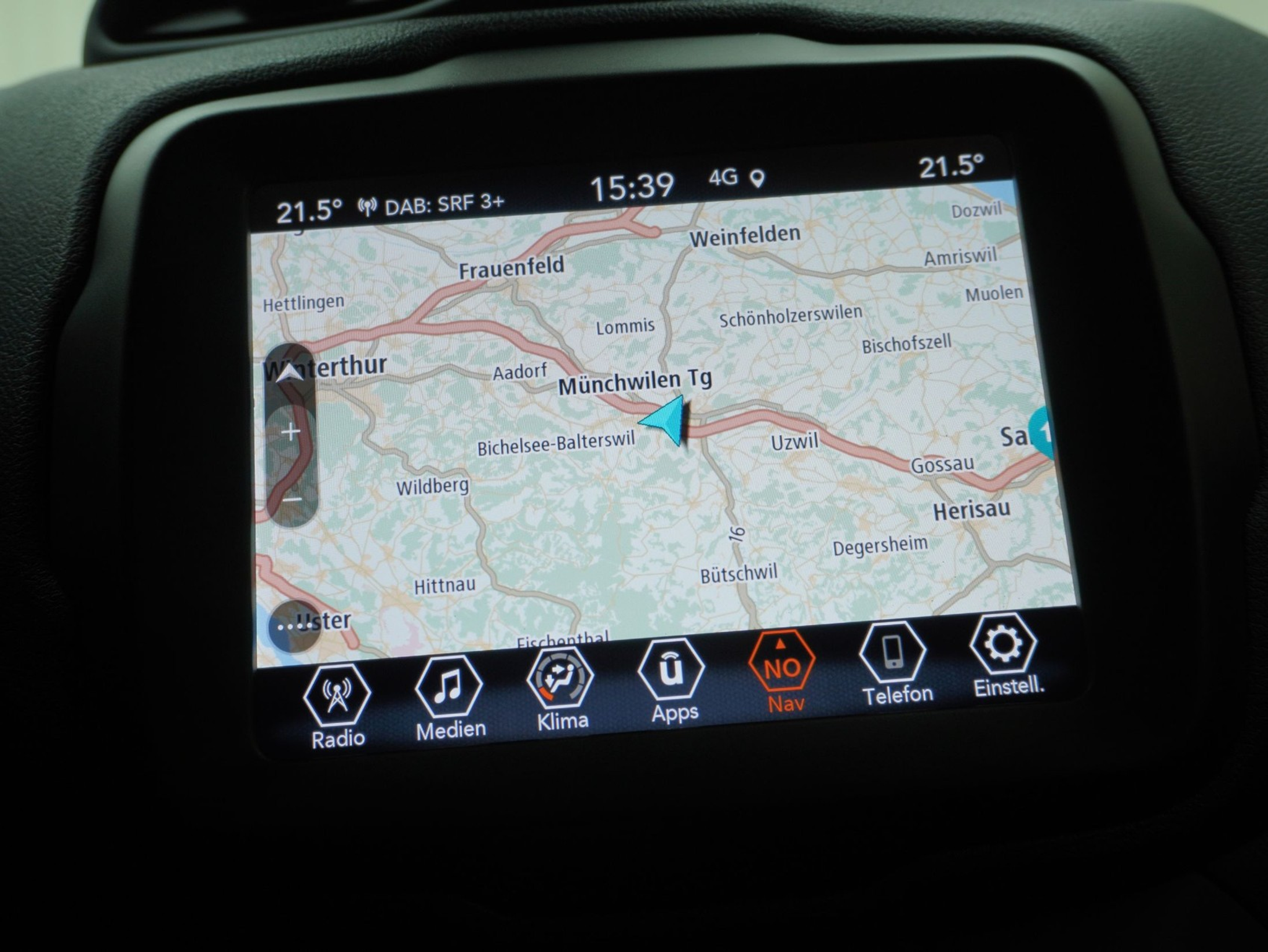 listing desktop thumbnail image 23