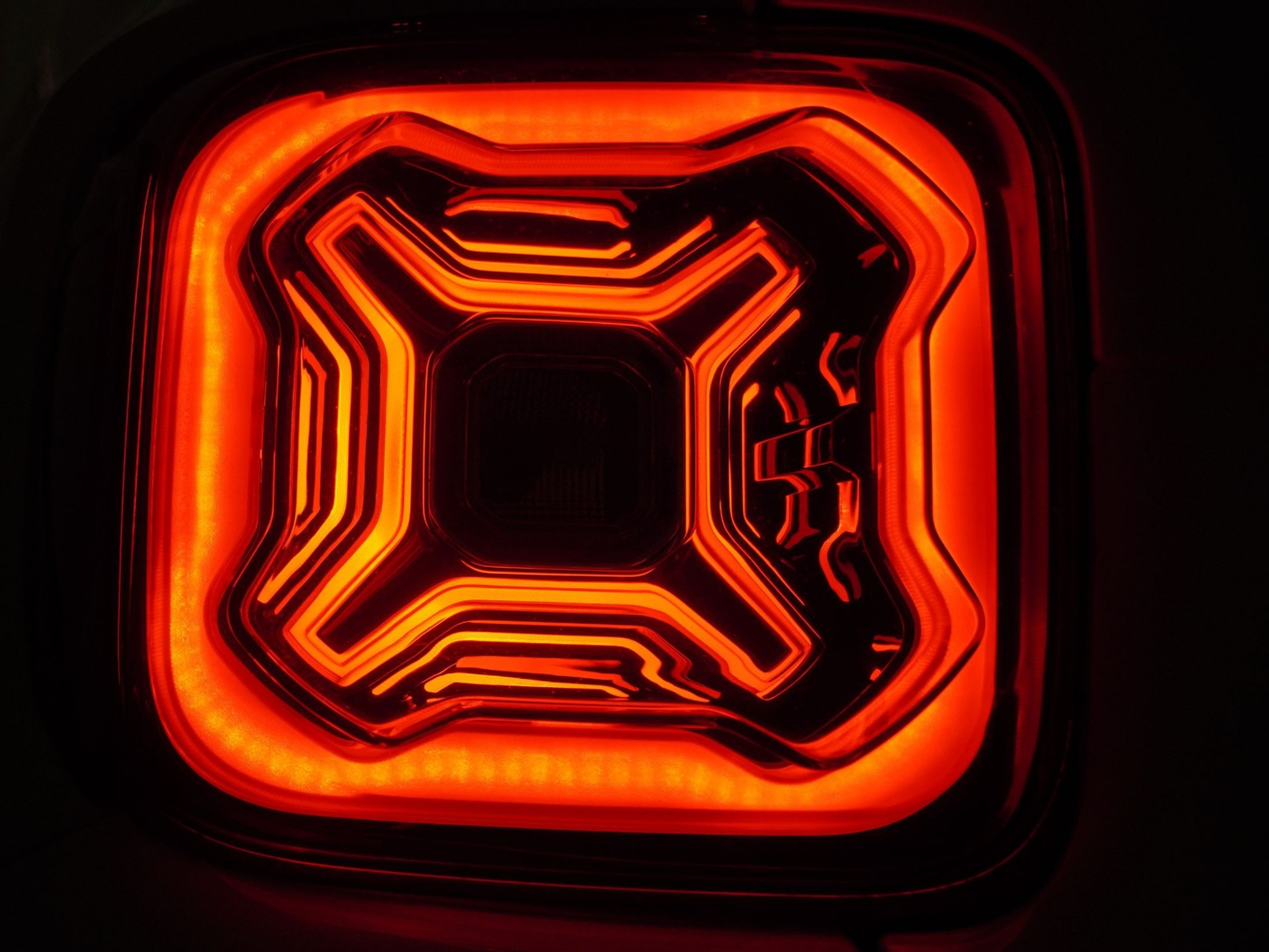 listing desktop thumbnail image 3