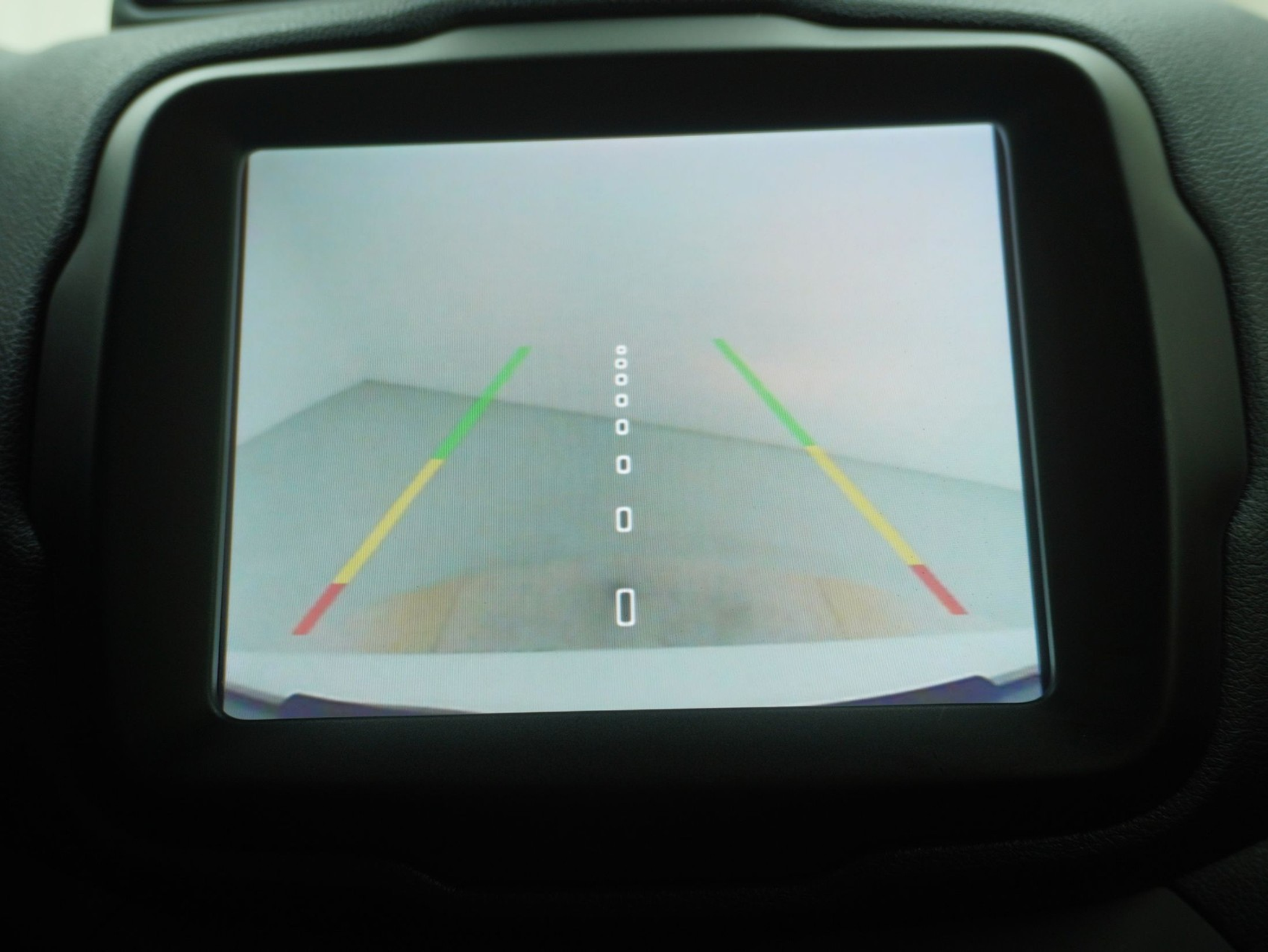 listing desktop thumbnail image 19