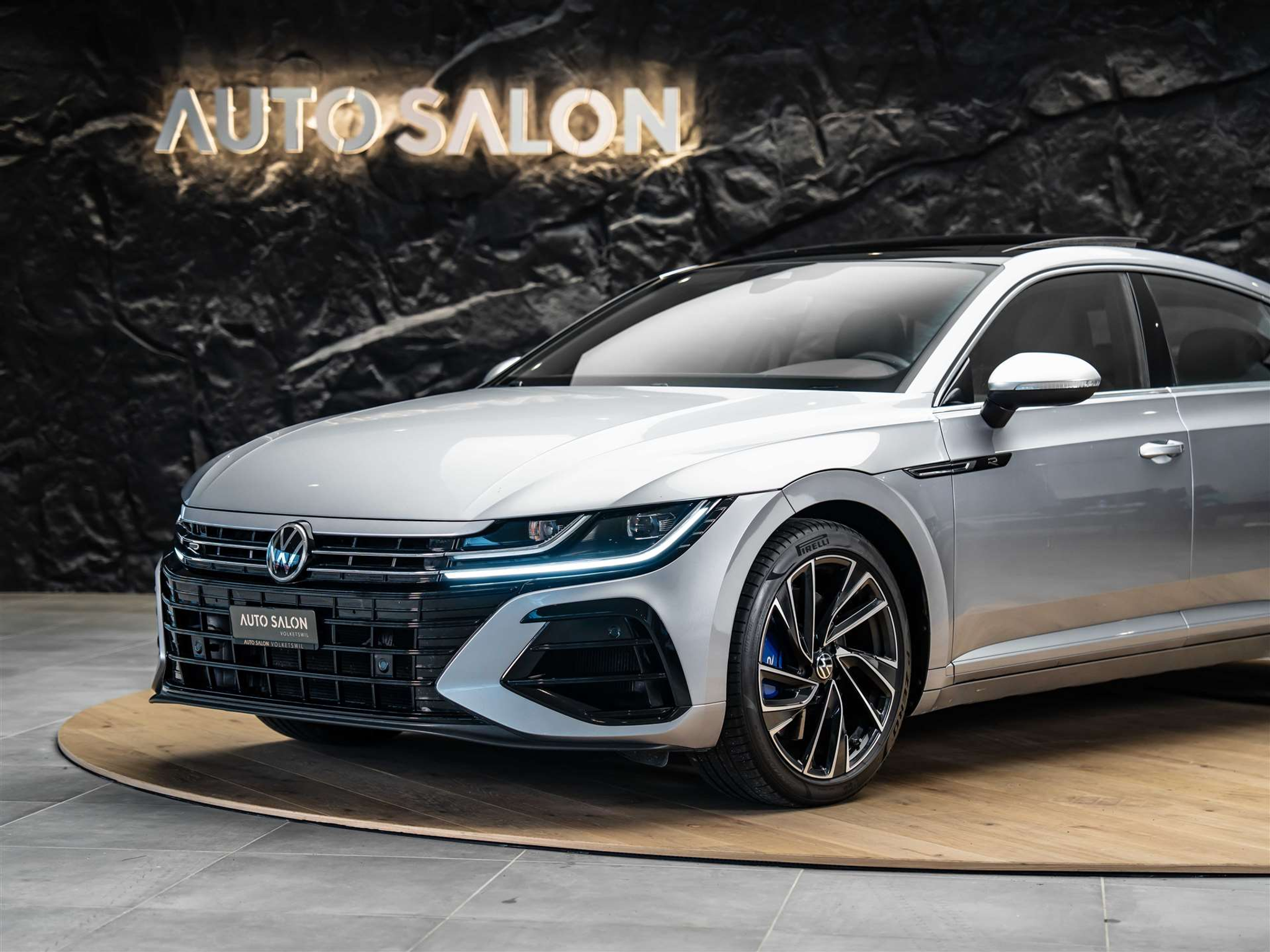 listing desktop thumbnail image 17