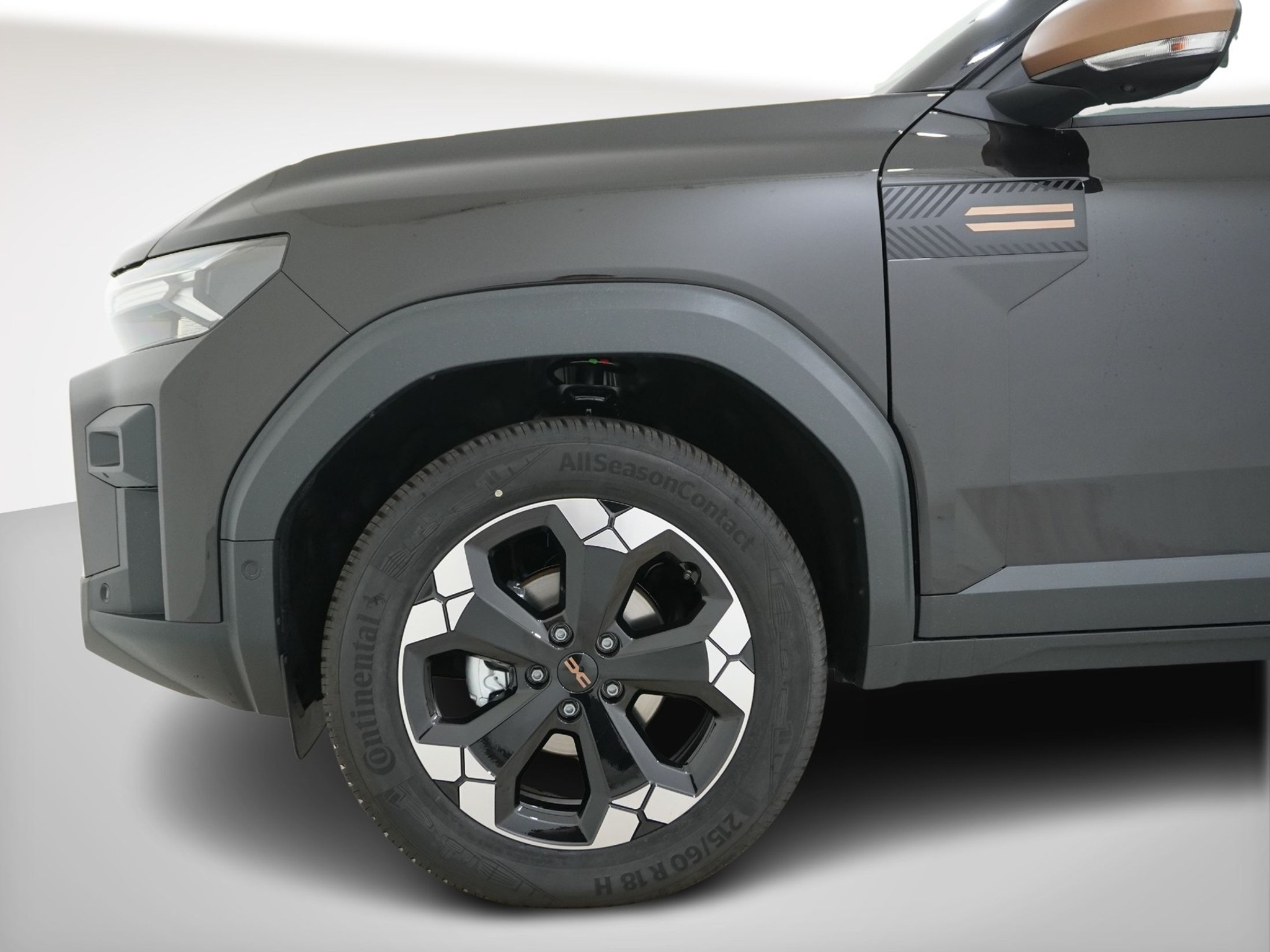 listing desktop thumbnail image 9