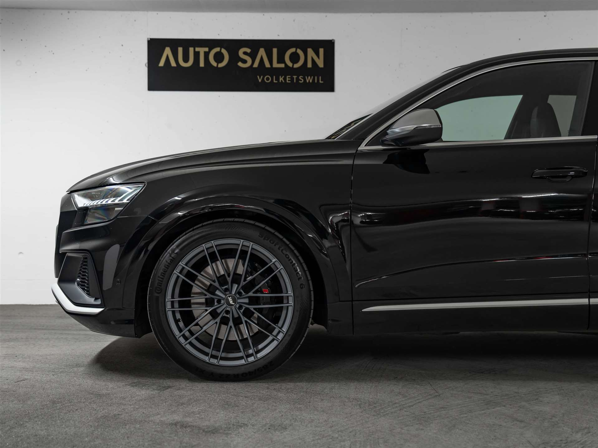 listing desktop thumbnail image 17